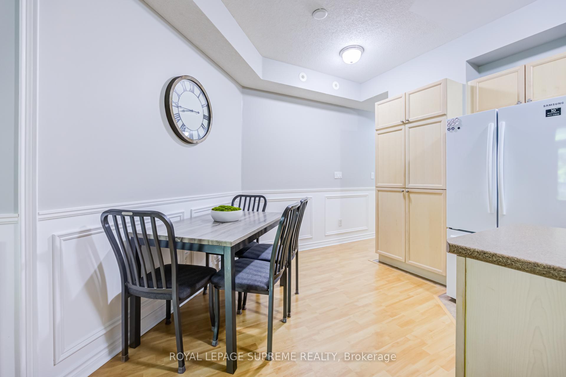 1949 Lawrence Avenue W 15