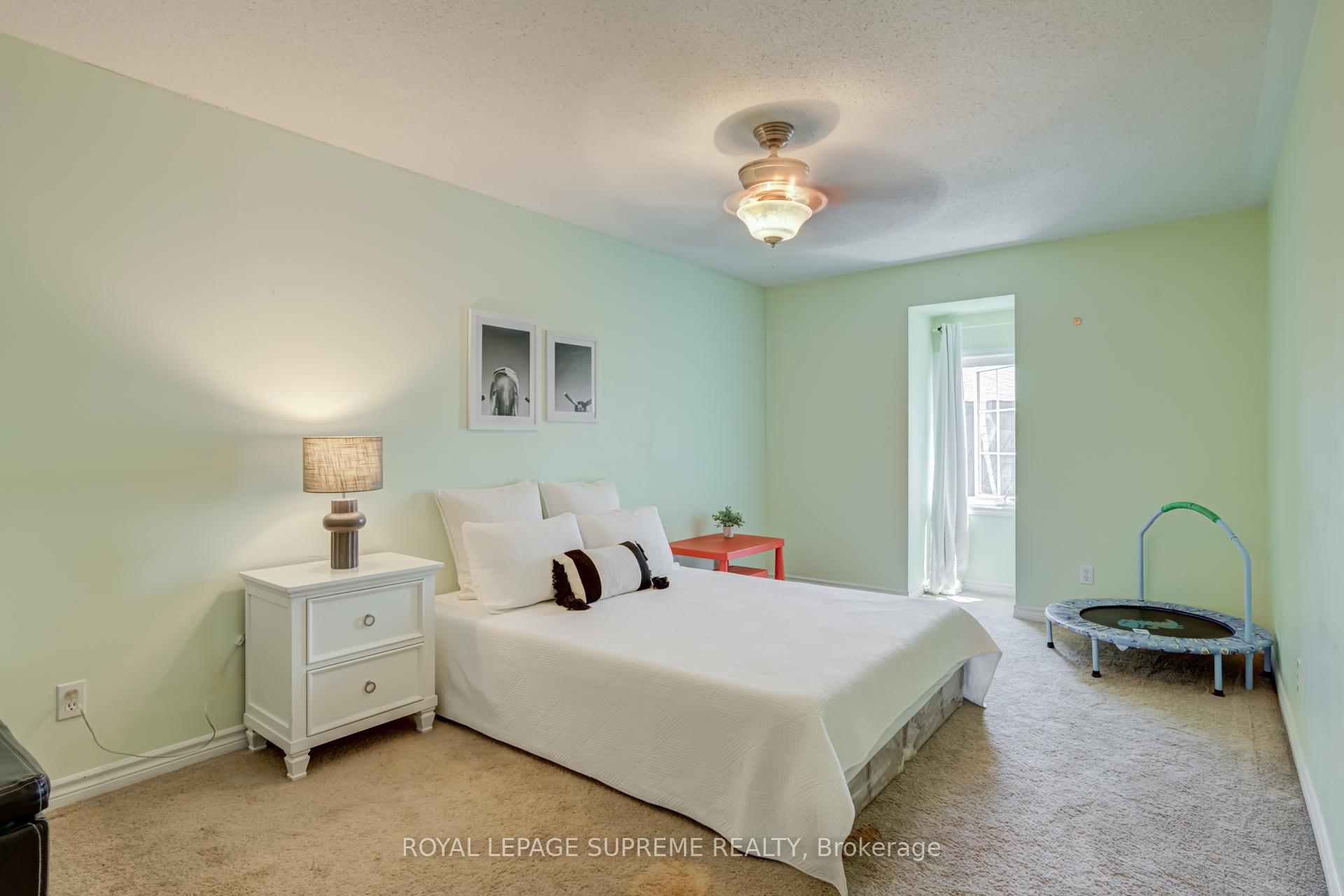 64 Sidney Belsey Crescent 307
