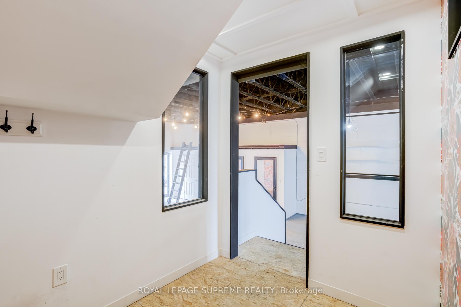 1444 Dupont Street 6