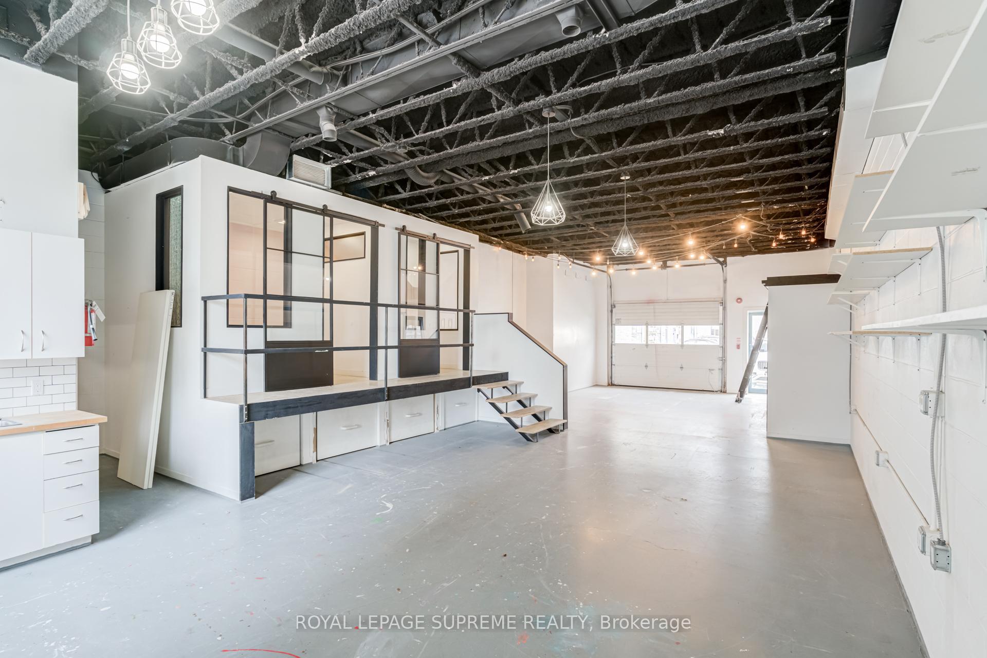1444 Dupont Street 6