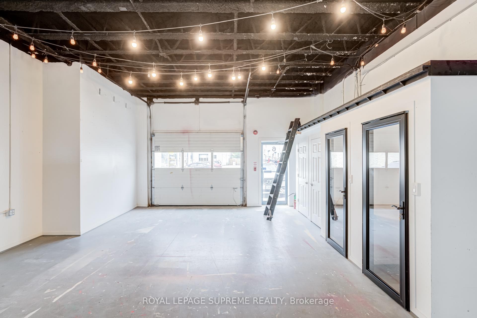 1444 Dupont Street 6