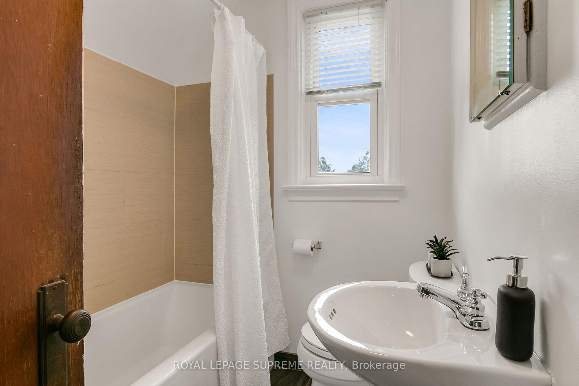 44 Yarrow Road