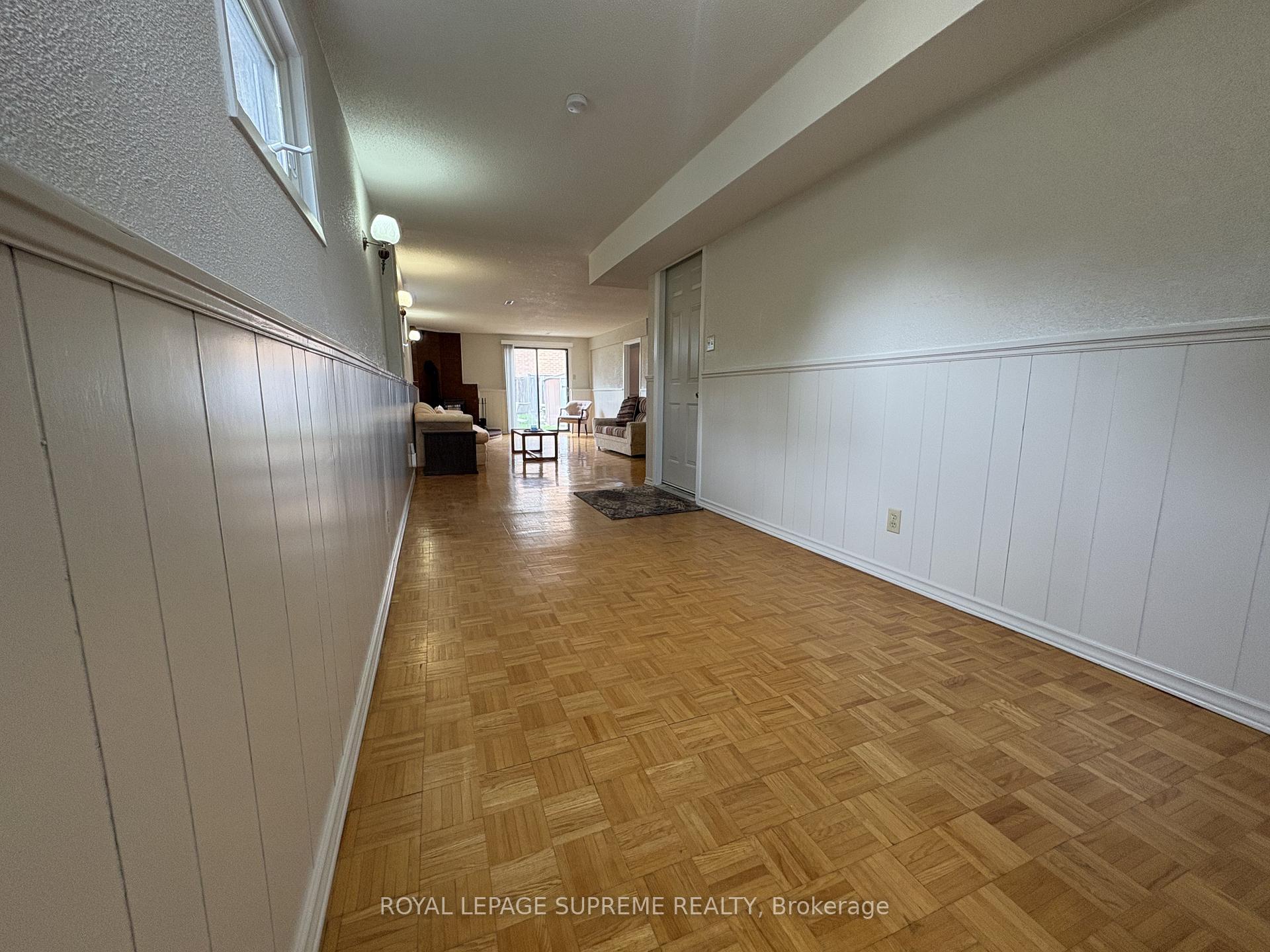 966 Lovingston Crescent