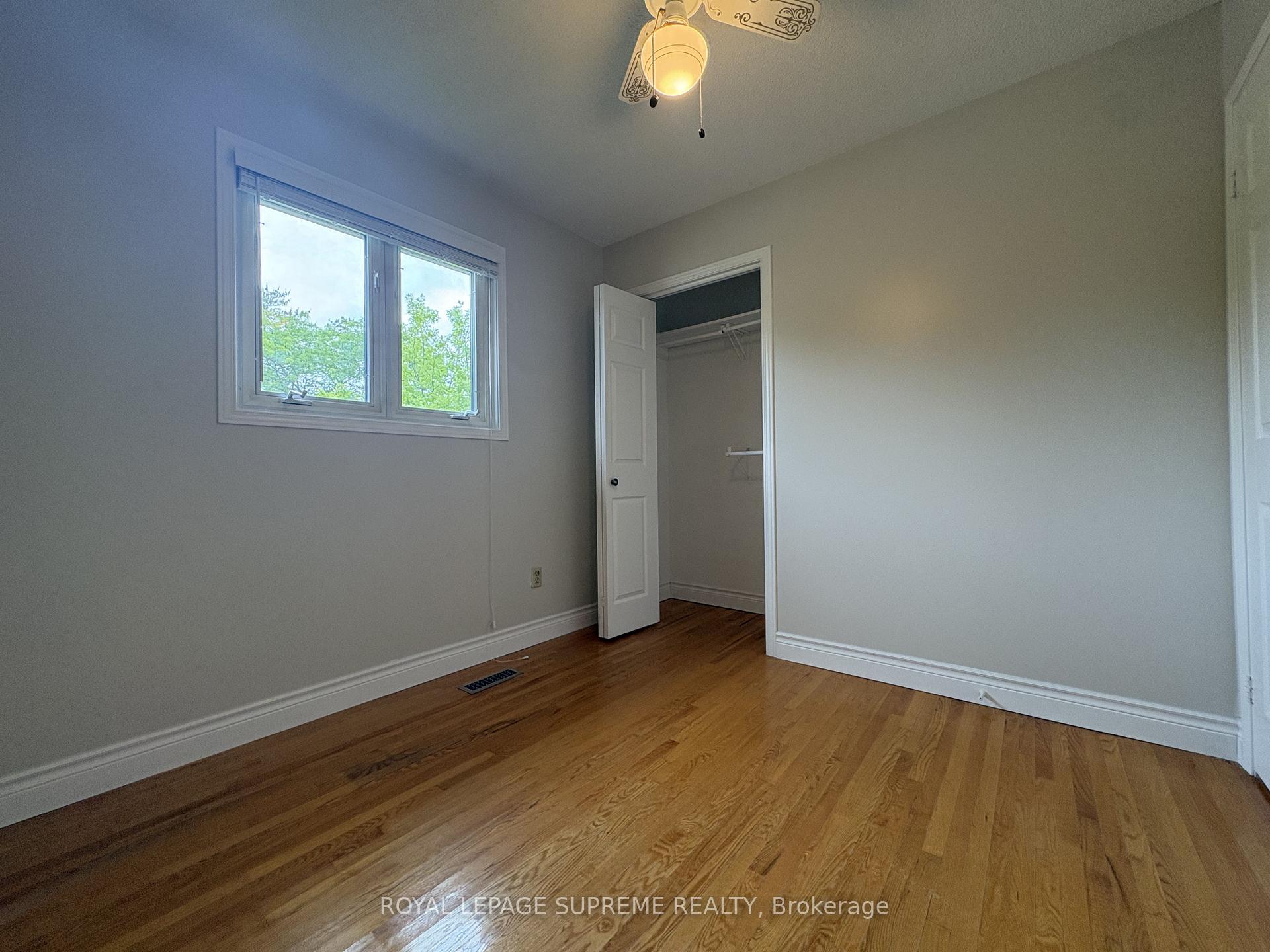 966 Lovingston Crescent