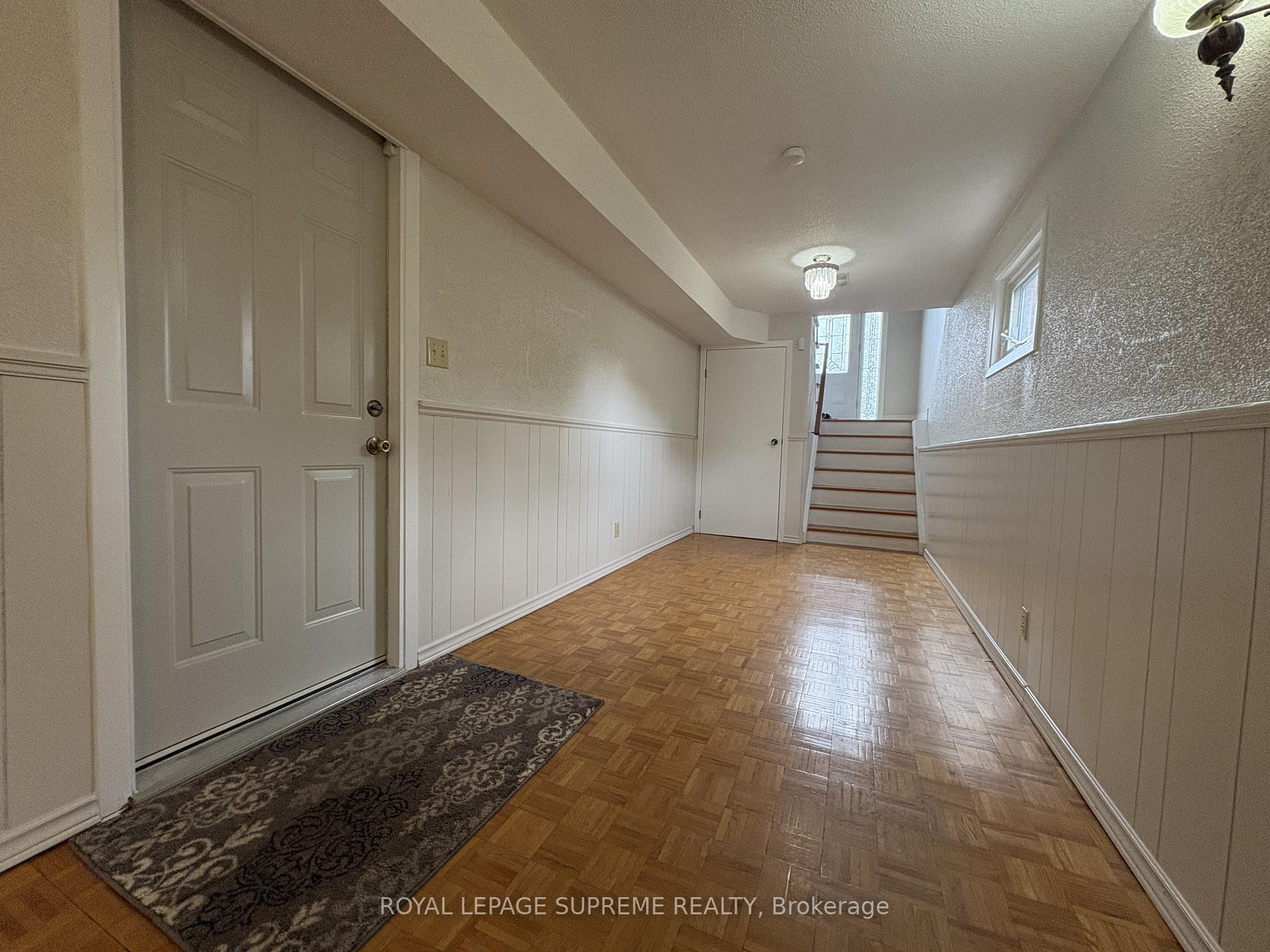 966 Lovingston Crescent
