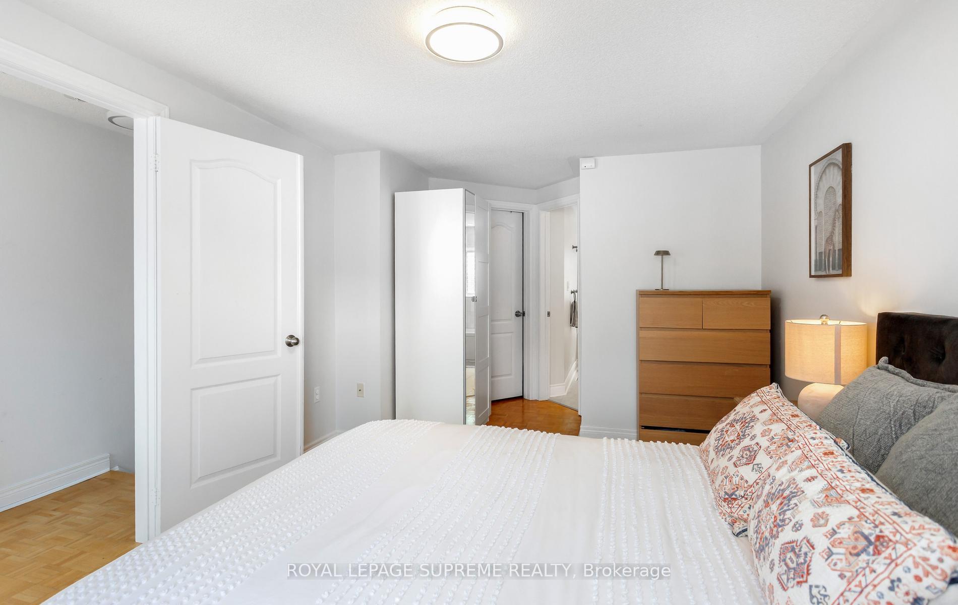 16 Lightbourn Avenue
