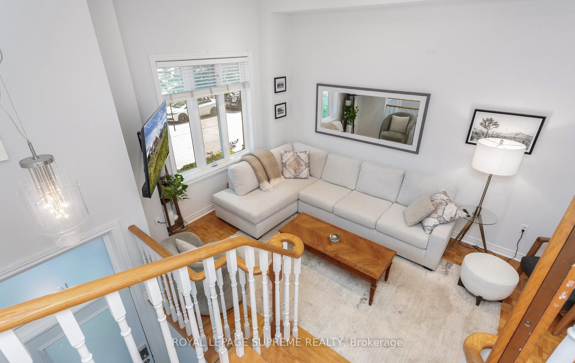 16 Lightbourn Avenue
