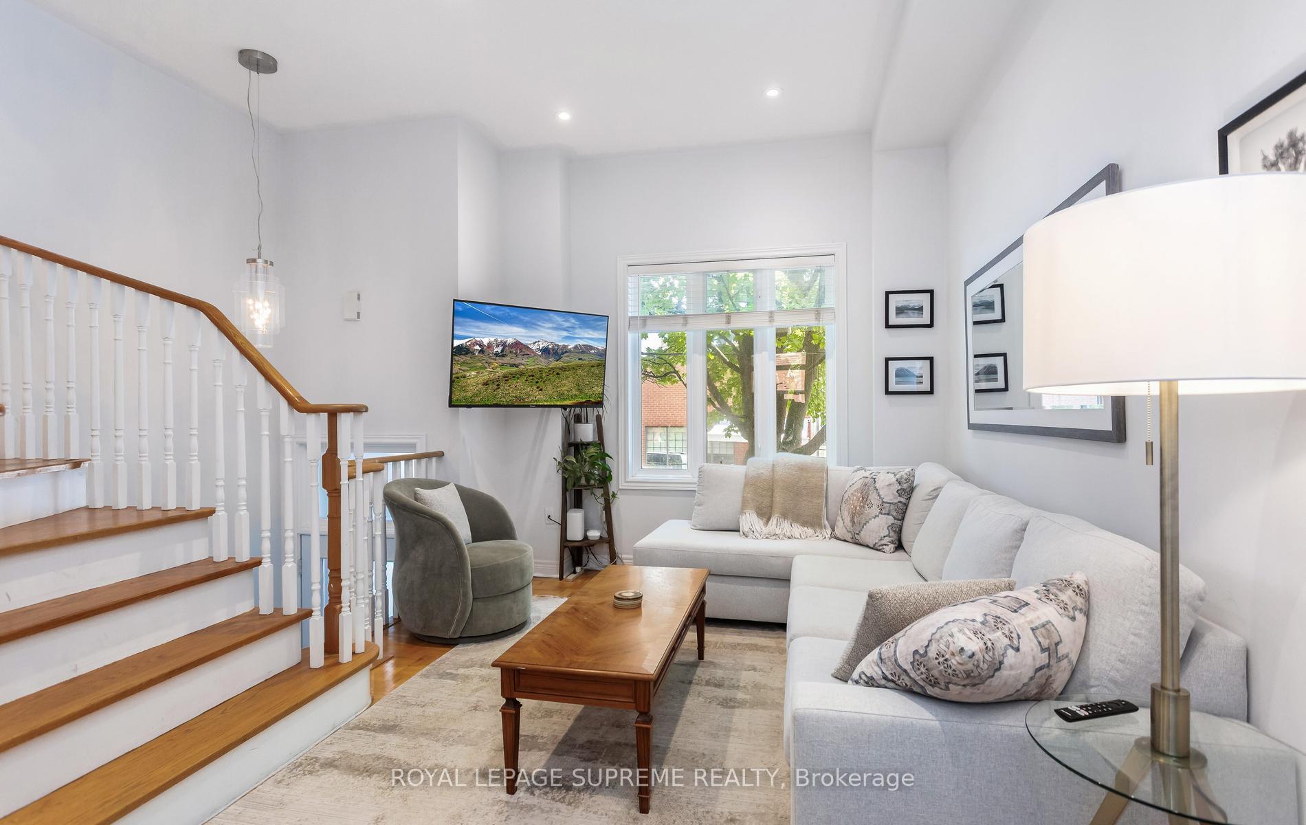 16 Lightbourn Avenue