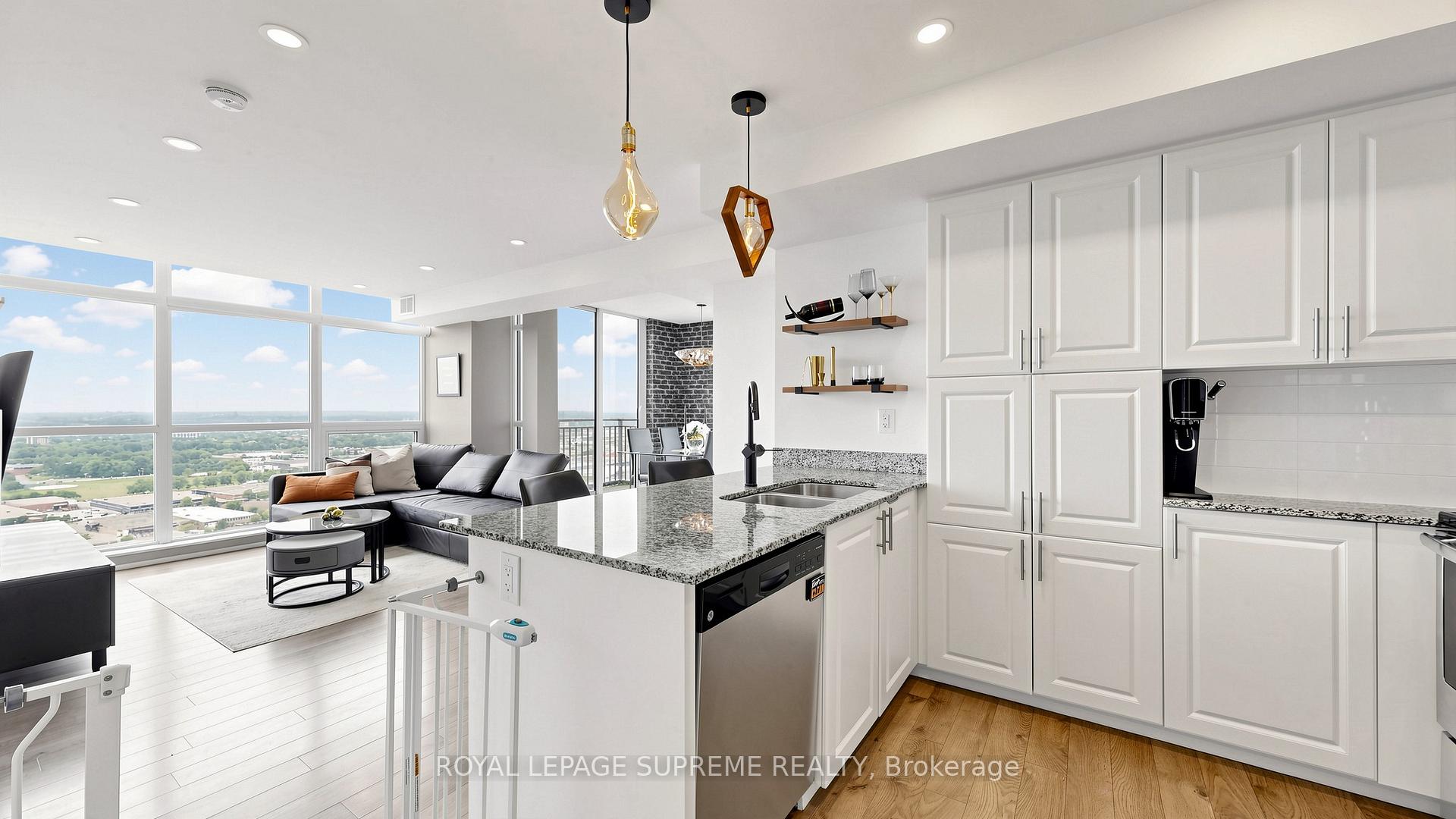 830 W Lawrence Avenue W 2702, Toronto Unit: 2702