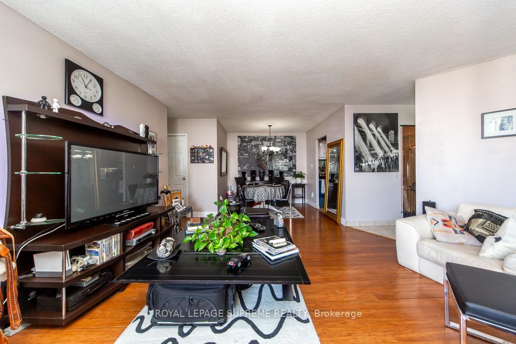 330 Dixon Road 2101, Toronto Unit: 2101
