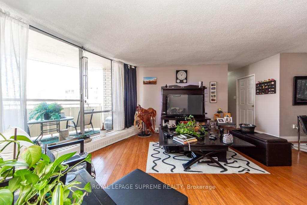 330 Dixon Road 2101, Toronto Unit: 2101