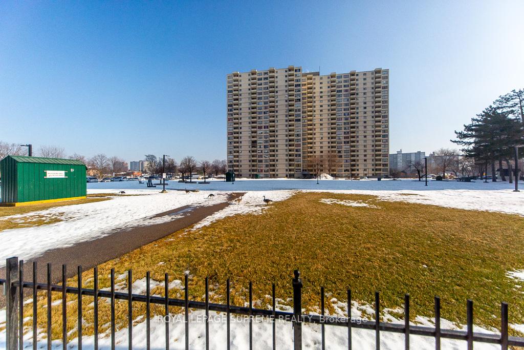 330 Dixon Road 2101, Toronto Unit: 2101