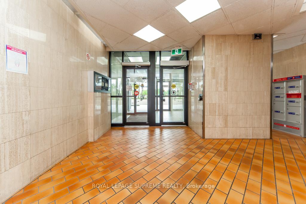 330 Dixon Road 2101, Toronto Unit: 2101