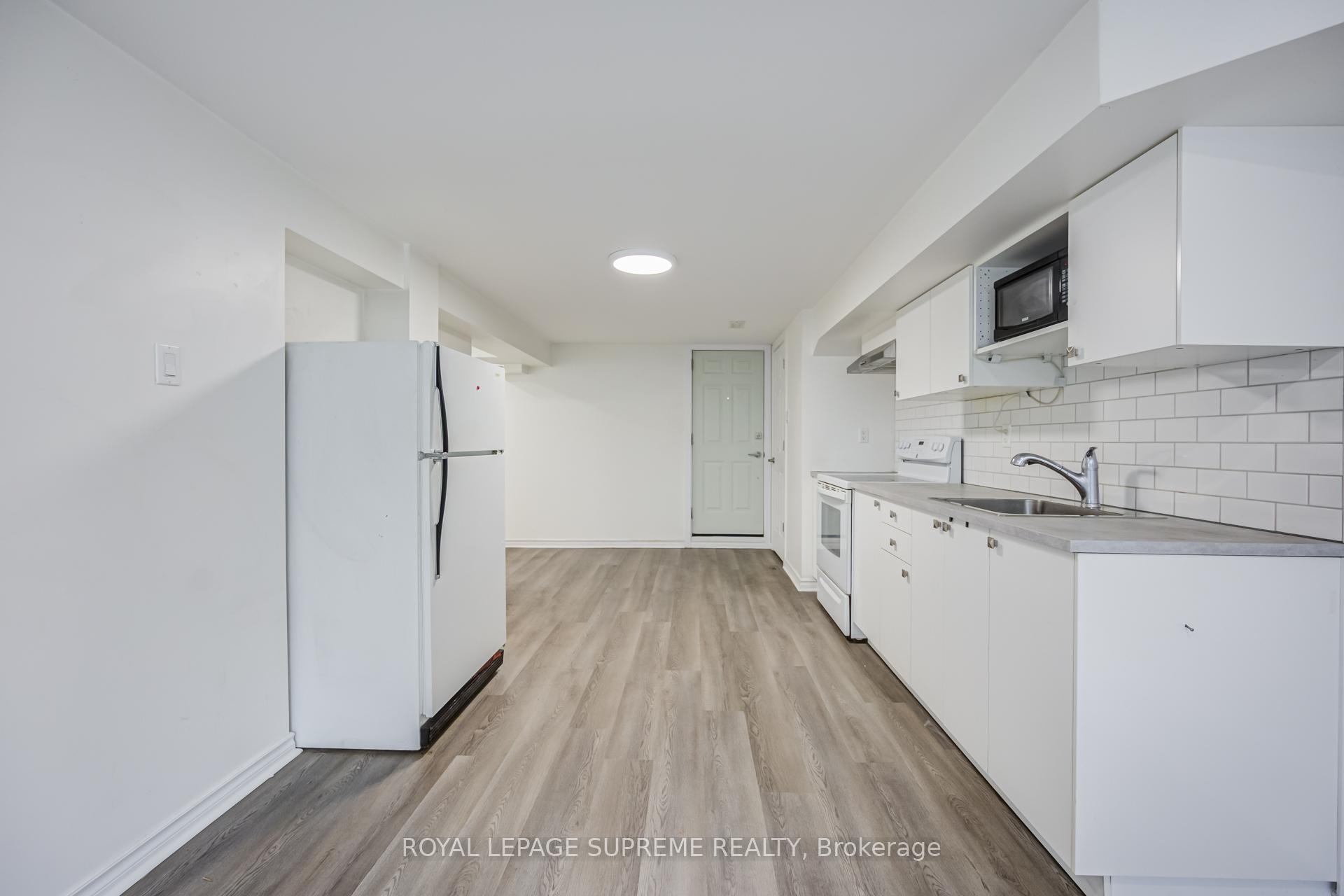 27 Dalrymple Drive, Toronto