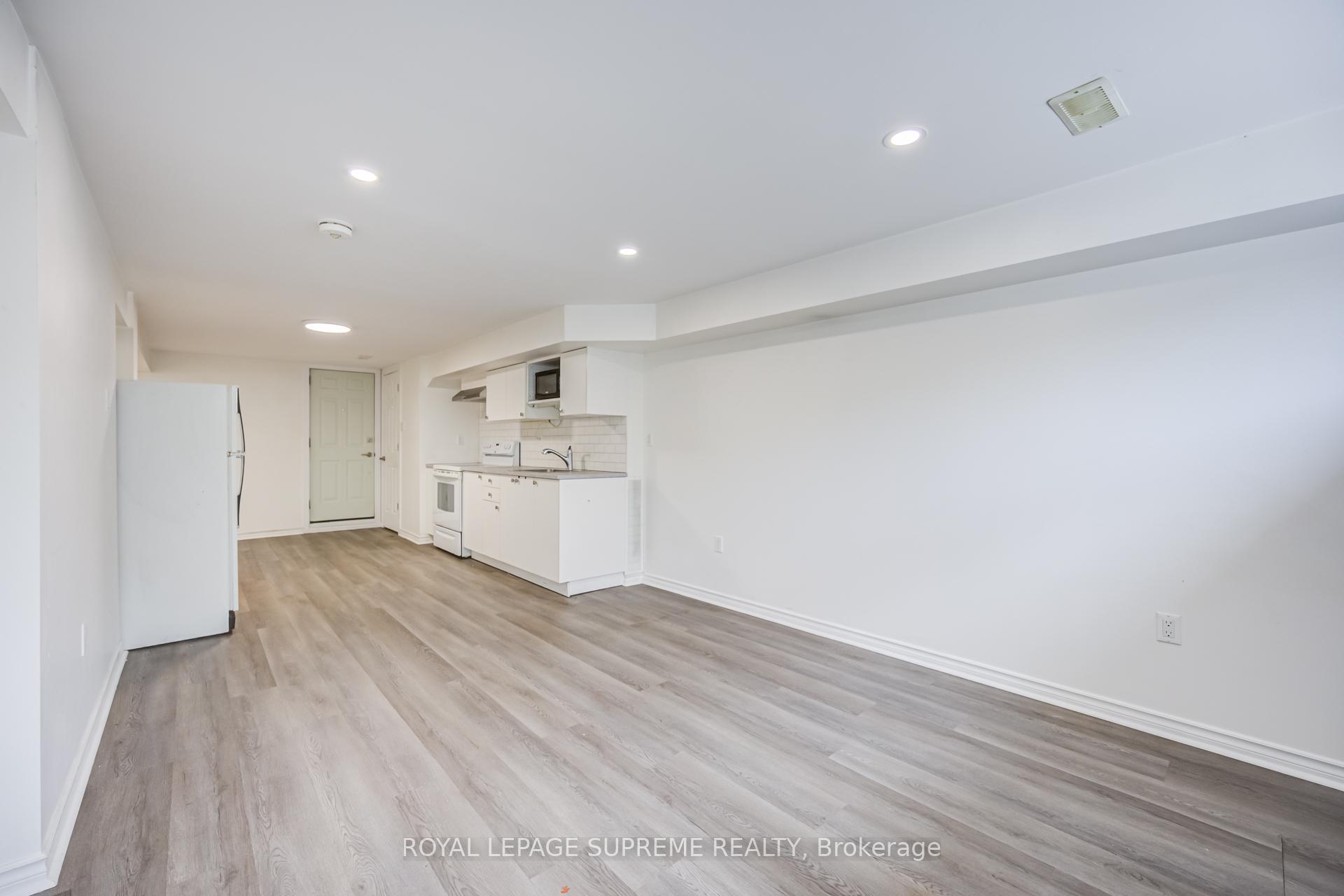 27 Dalrymple Drive, Toronto