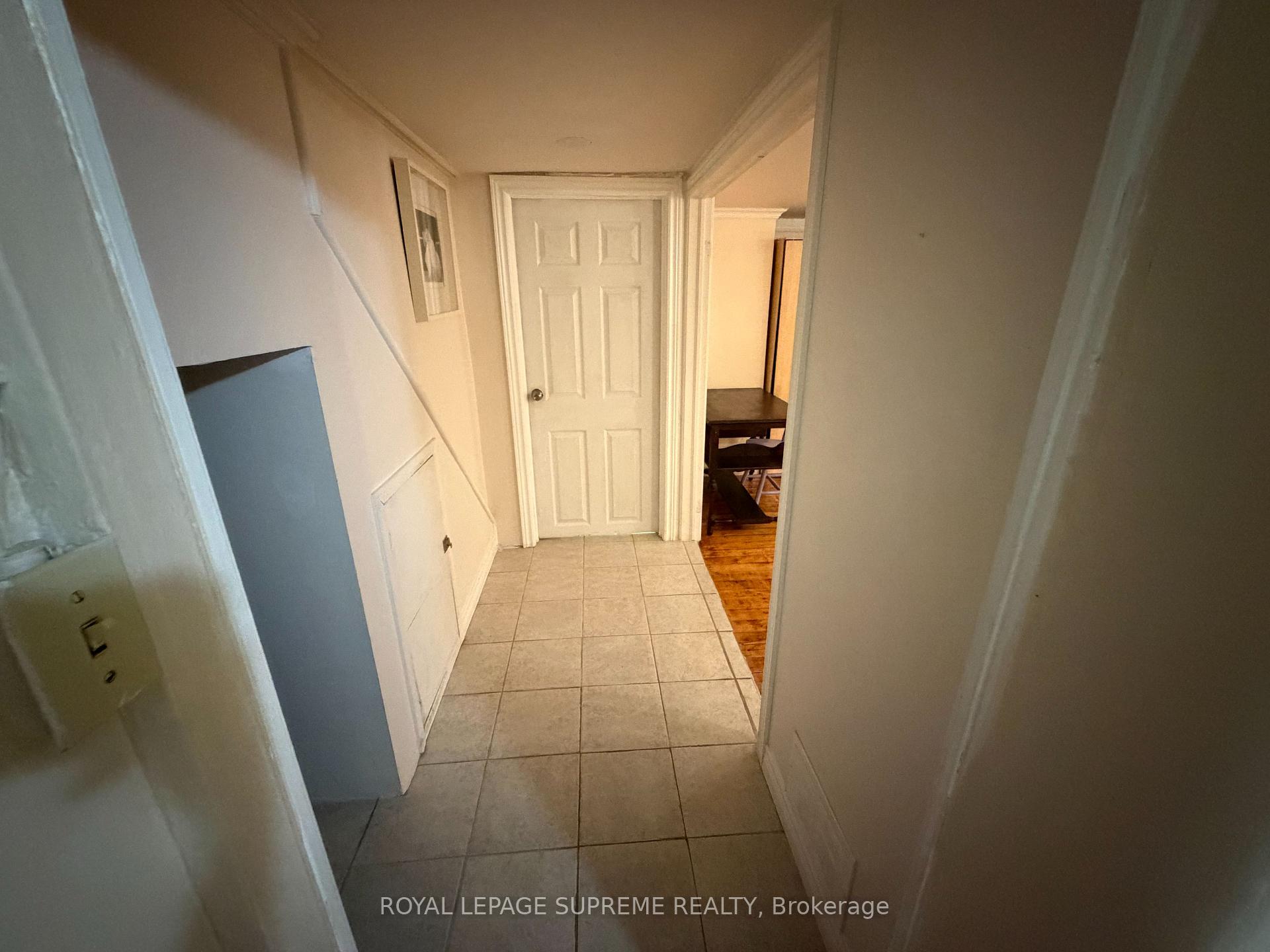 1074 Briar Hill Avenue, Toronto