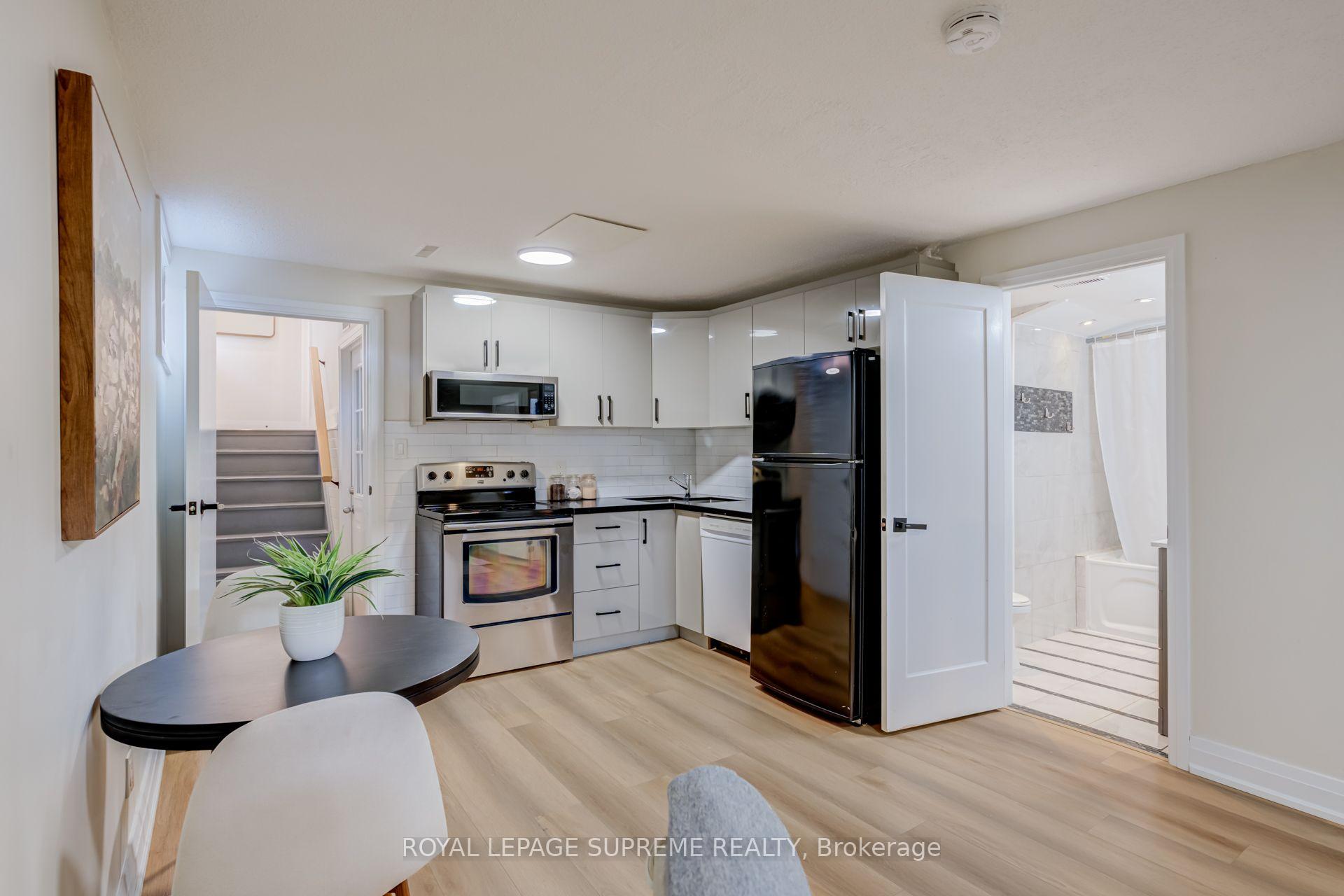 143 Voltarie Crescent