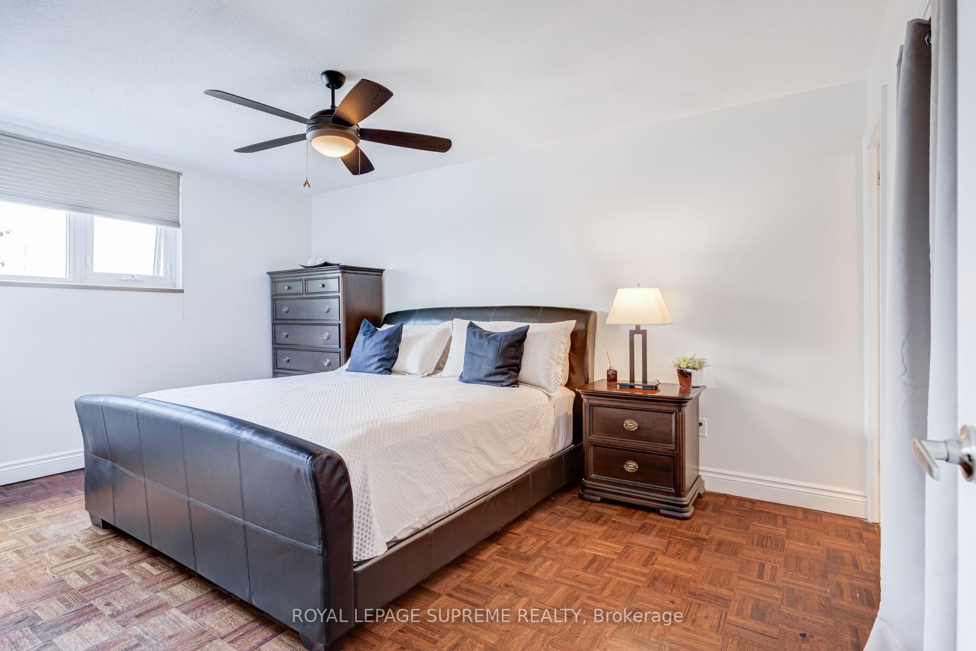 250 Scarlett Road 305, Toronto Unit: 305
