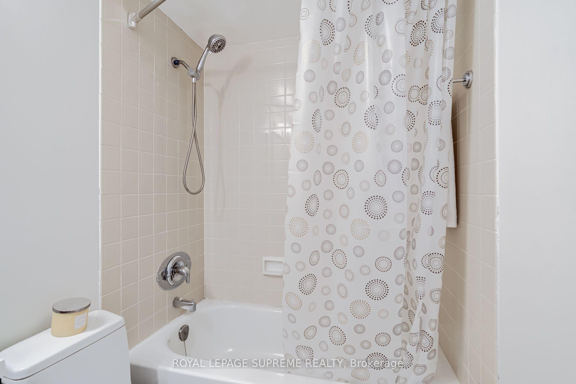250 Scarlett Road 305, Toronto Unit: 305