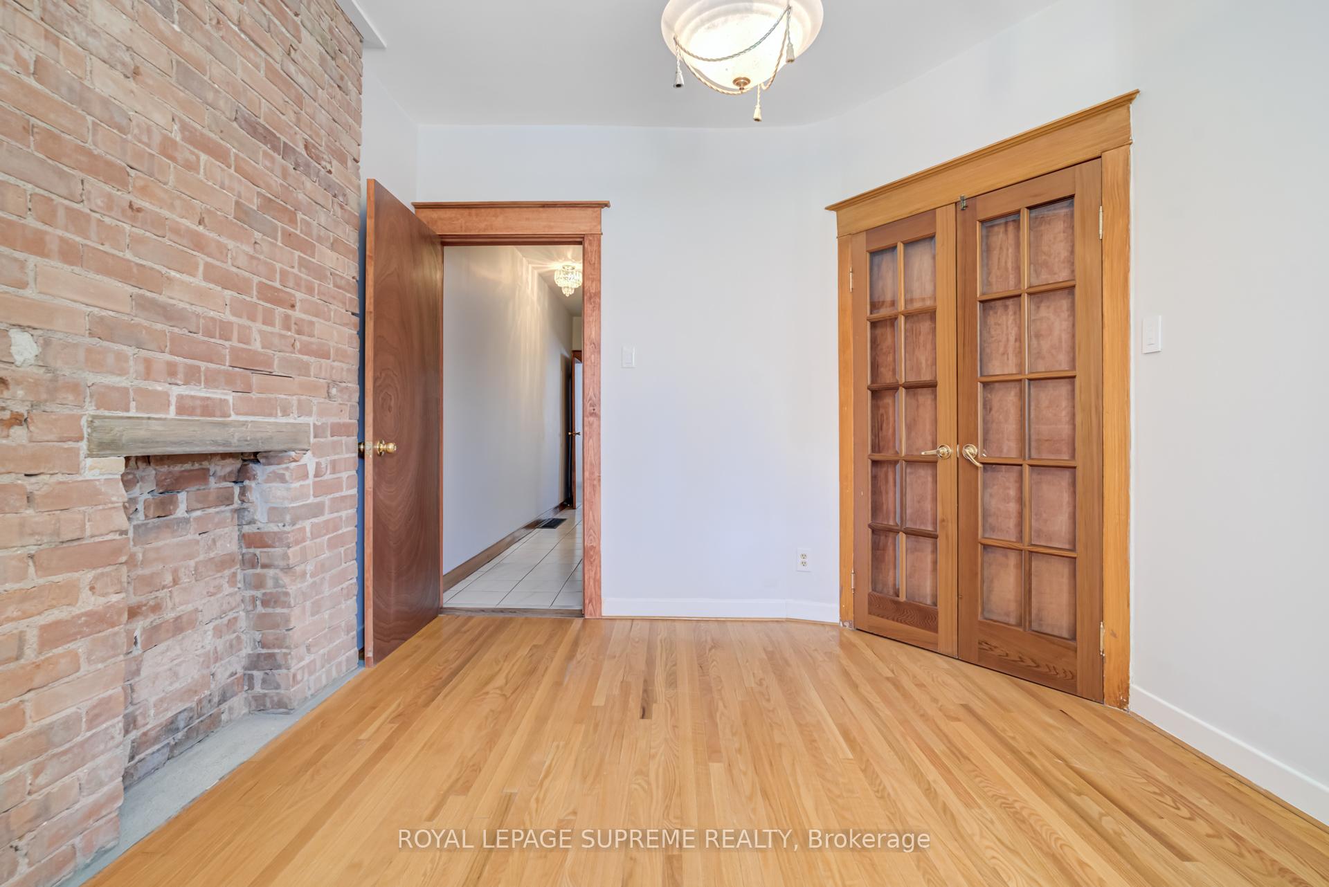 160 Shanly Street Lower, Toronto Unit: Lower