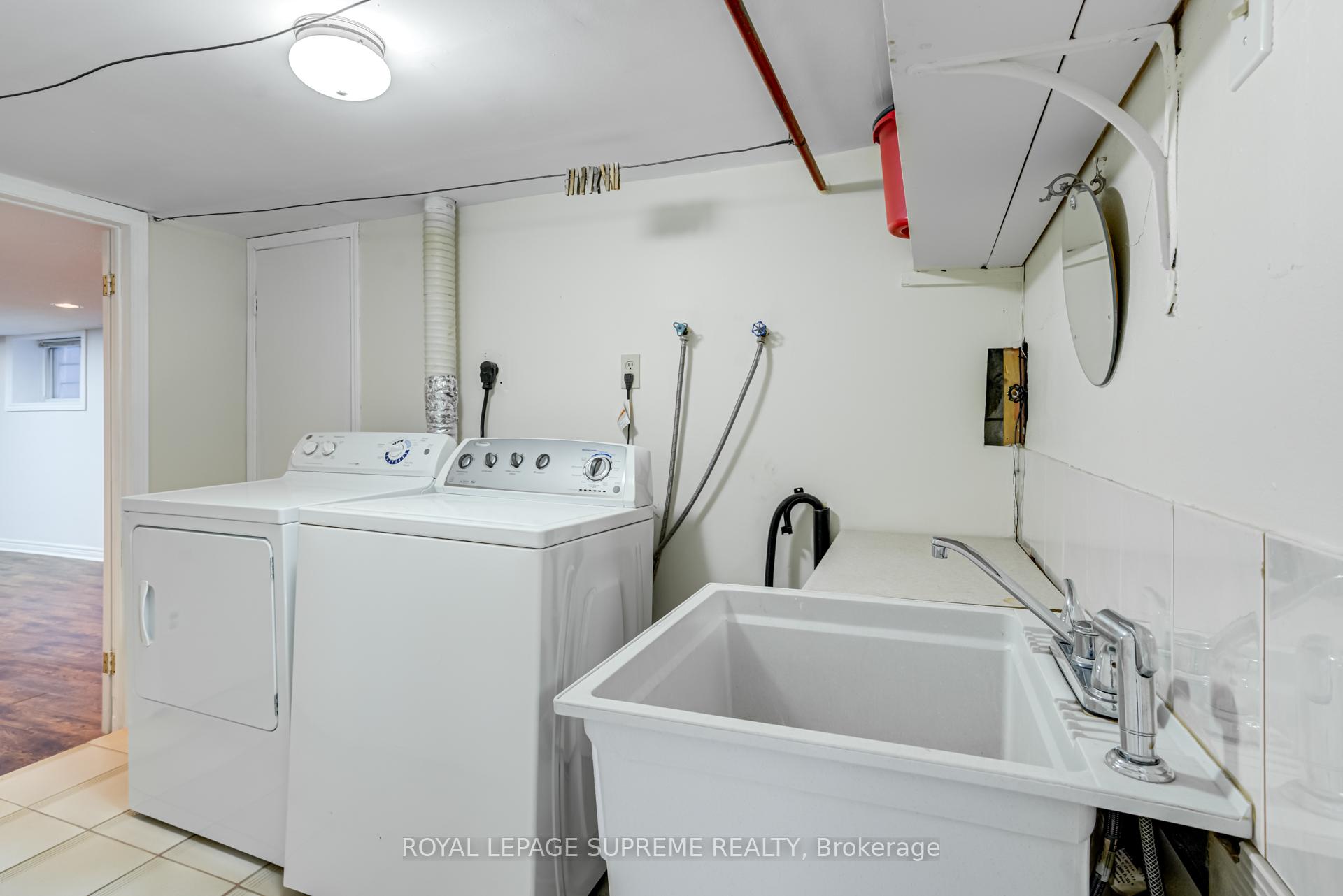 160 Shanly Street Lower, Toronto Unit: Lower