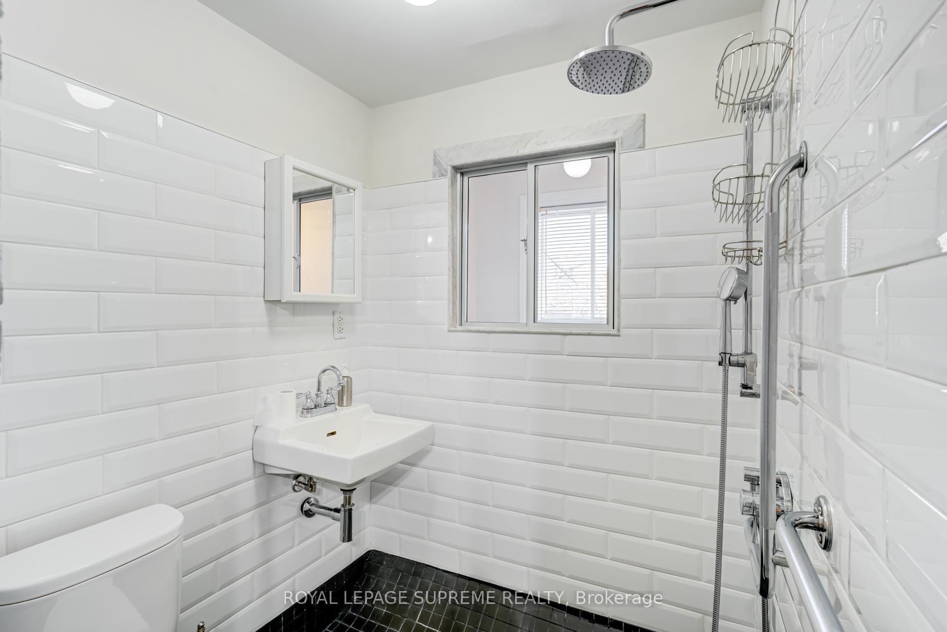 160 Shanly Street Lower, Toronto Unit: Lower