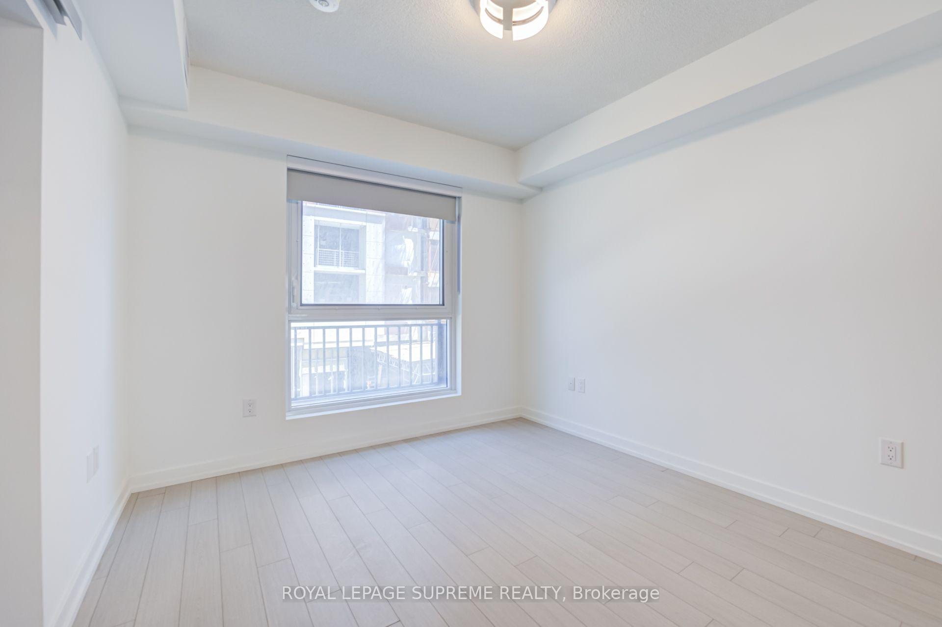4010 Eglinton Avenue W 215, Toronto Unit: 215