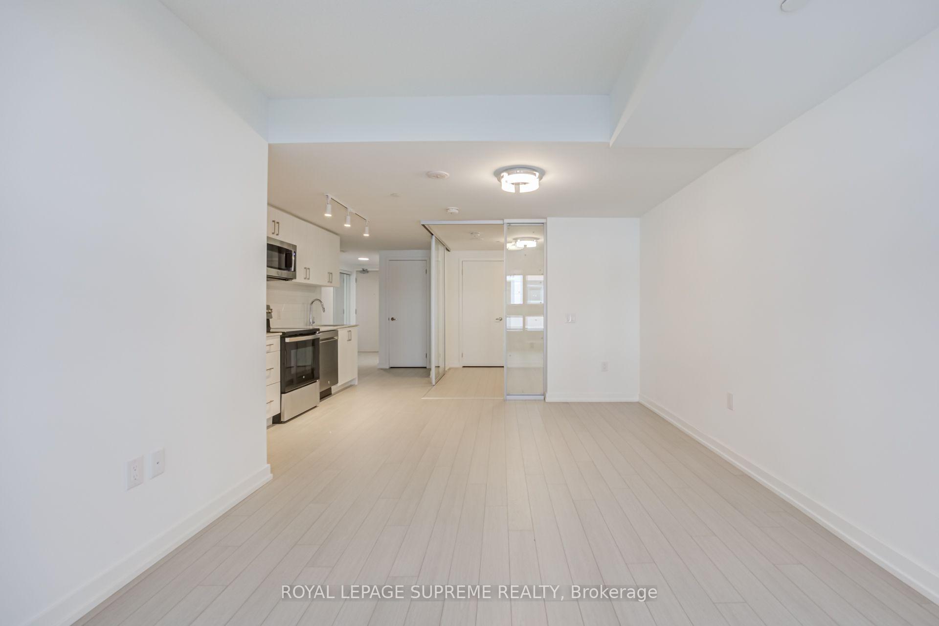 4010 Eglinton Avenue W 215, Toronto Unit: 215