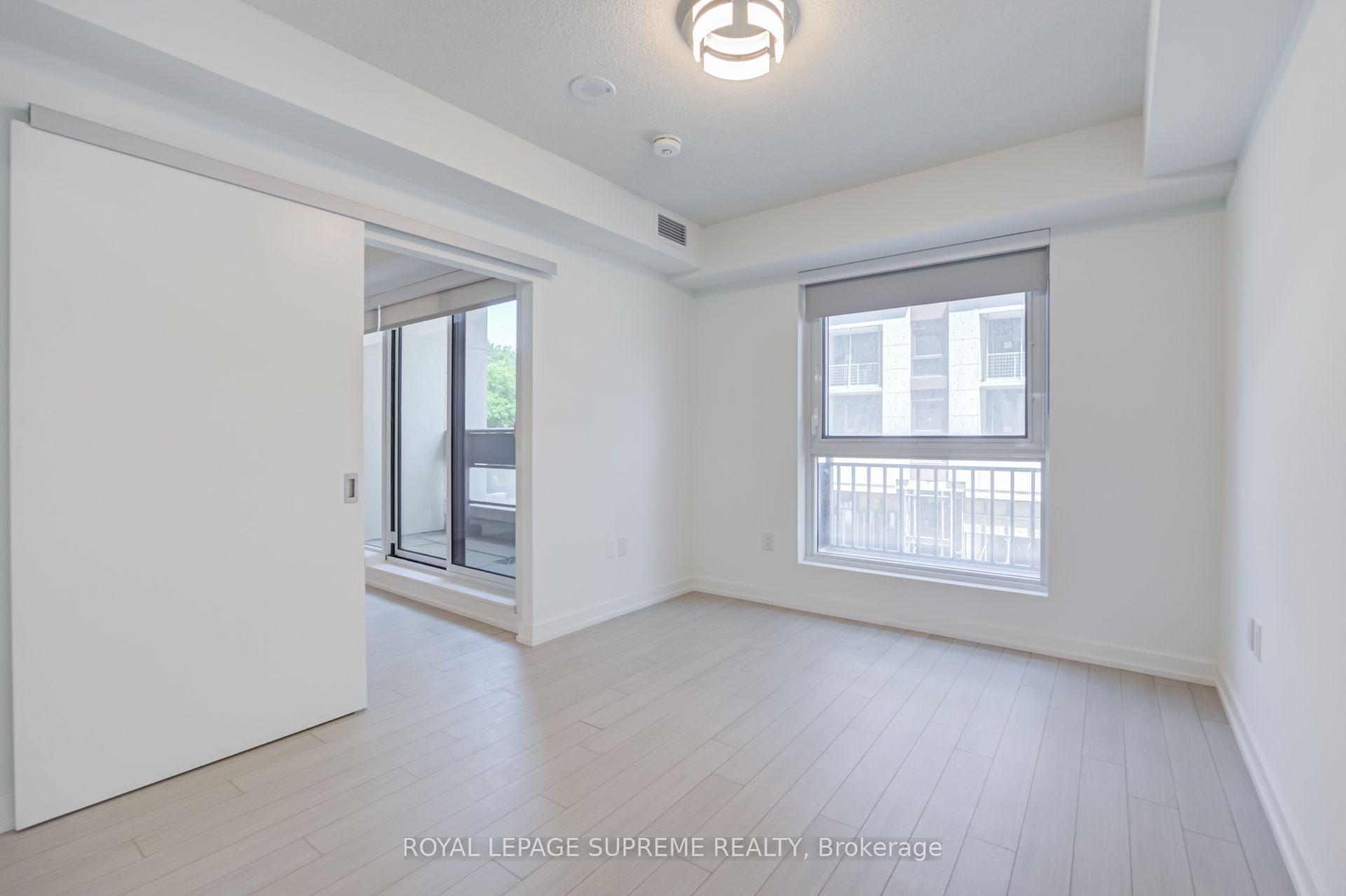 4010 Eglinton Avenue W 215, Toronto Unit: 215