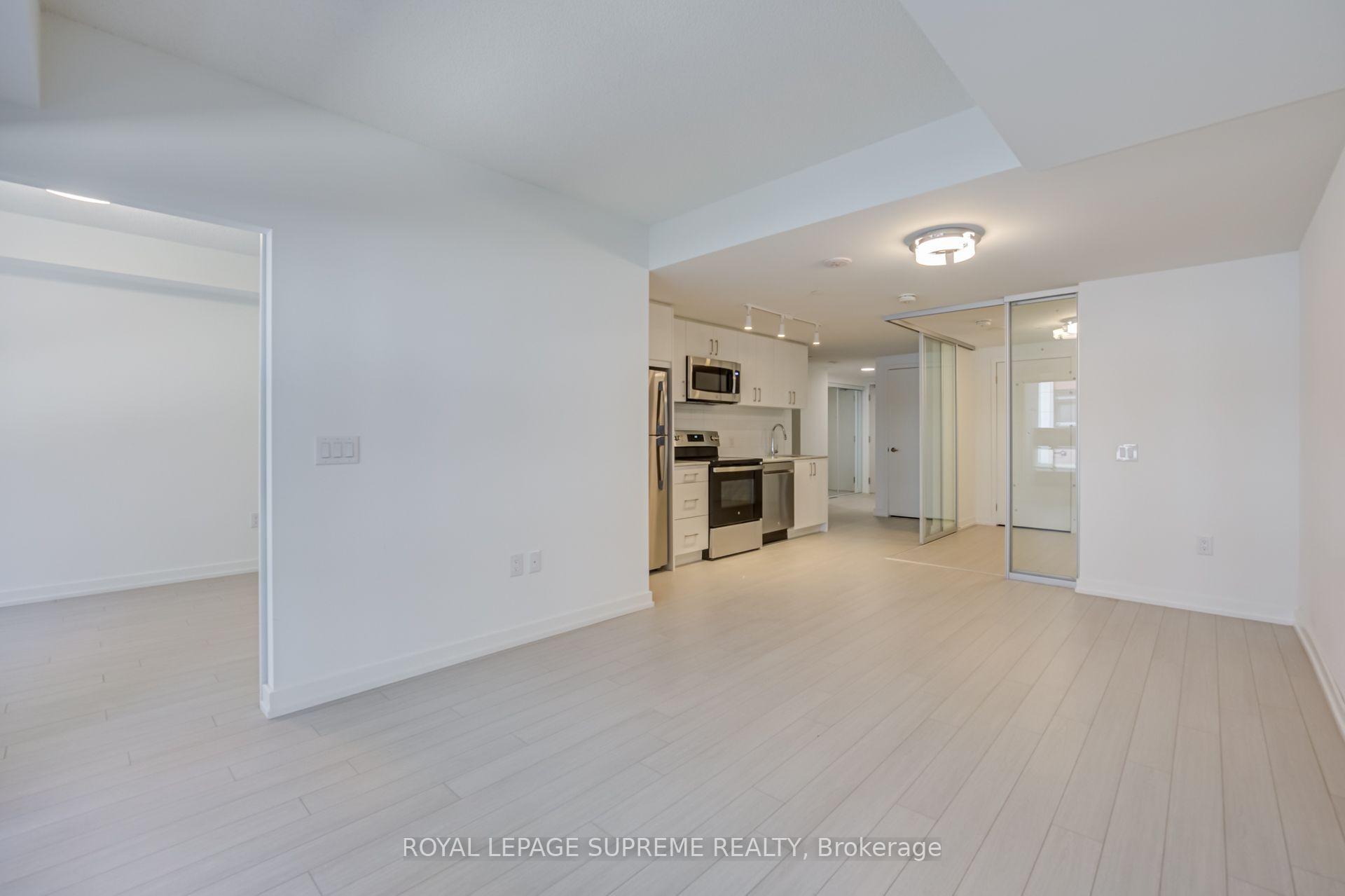 4010 Eglinton Avenue W 215, Toronto Unit: 215