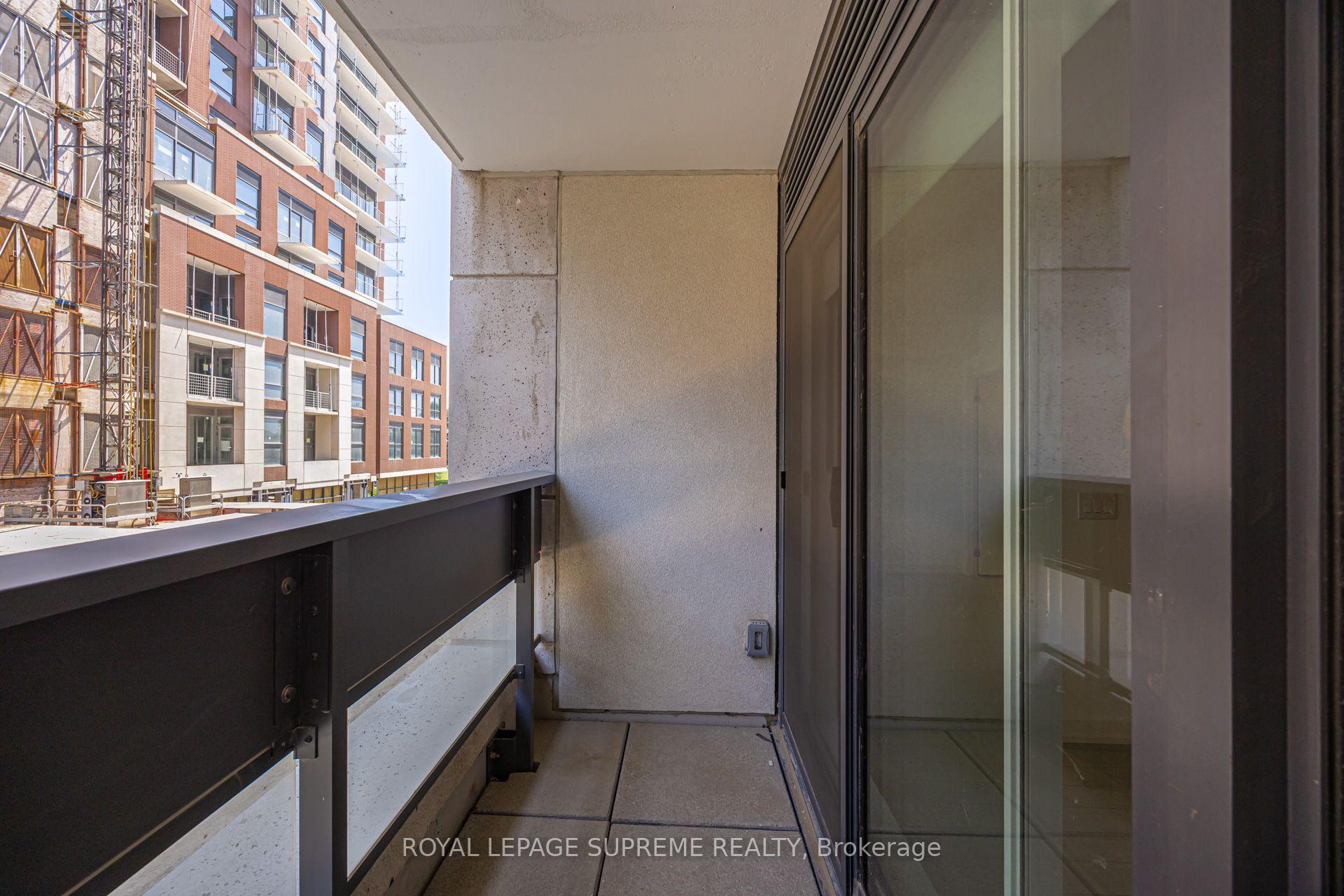 4010 Eglinton Avenue W 215, Toronto Unit: 215