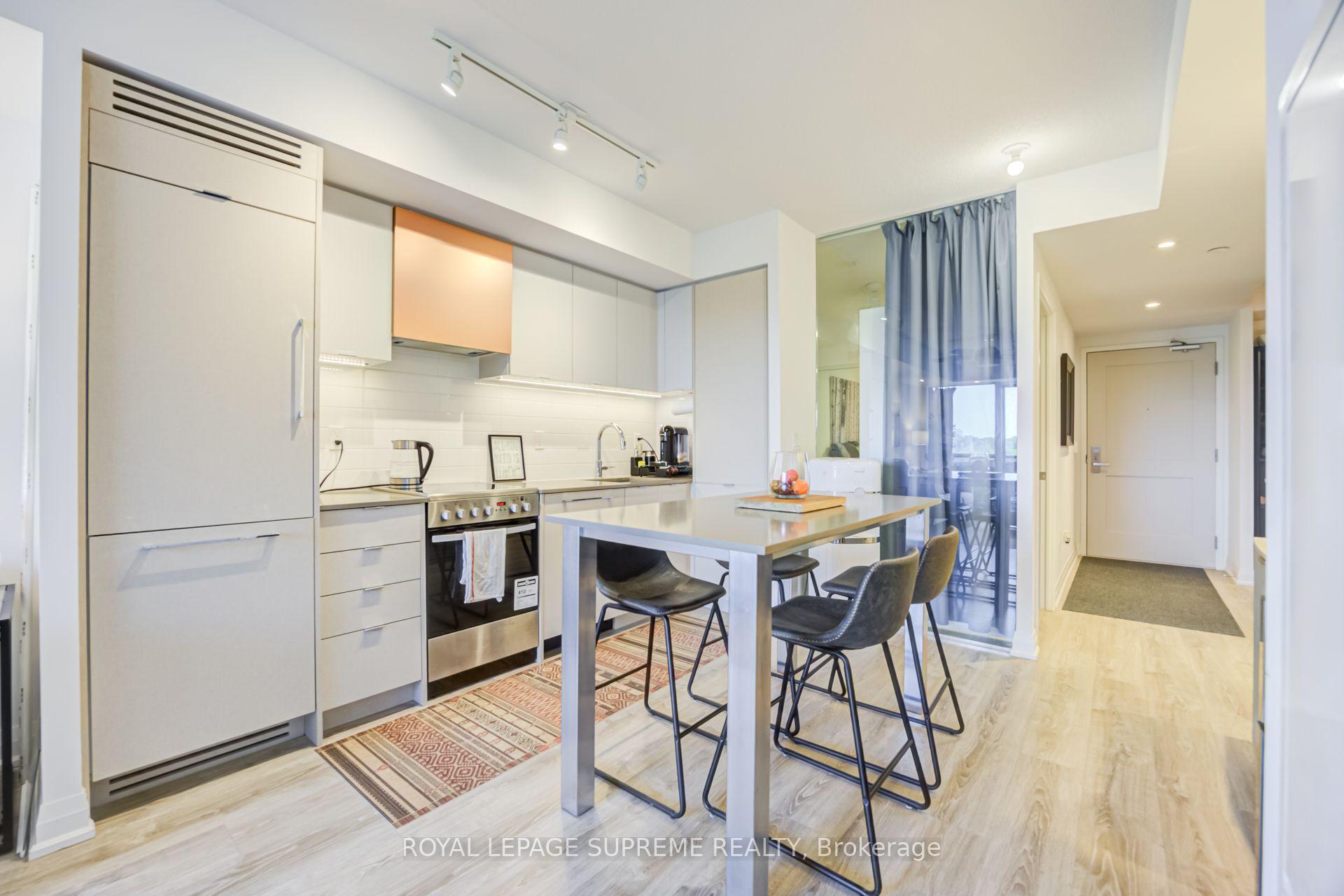 10 Gibbs Road 414, Toronto Unit: 414