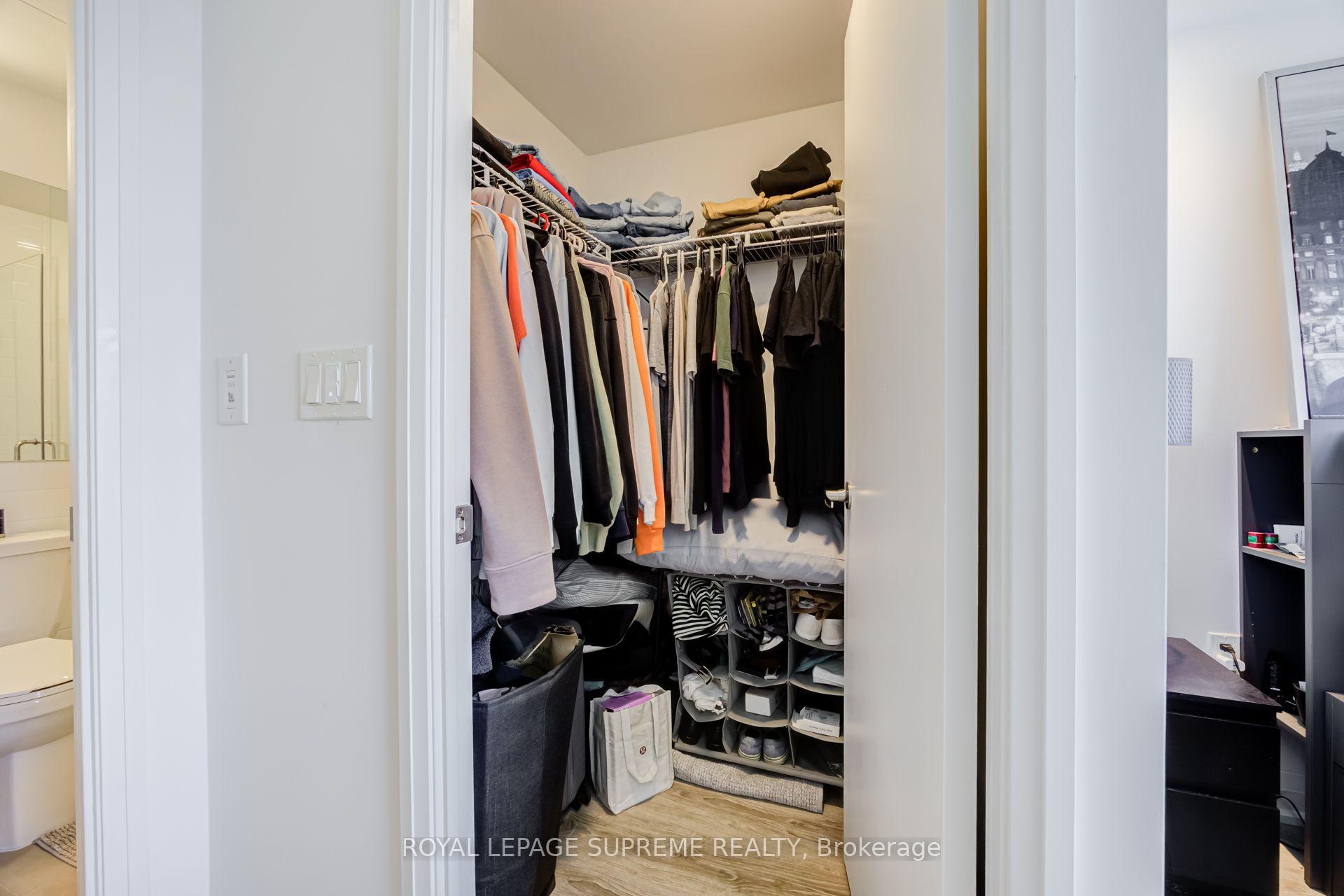 10 Gibbs Road 414, Toronto Unit: 414