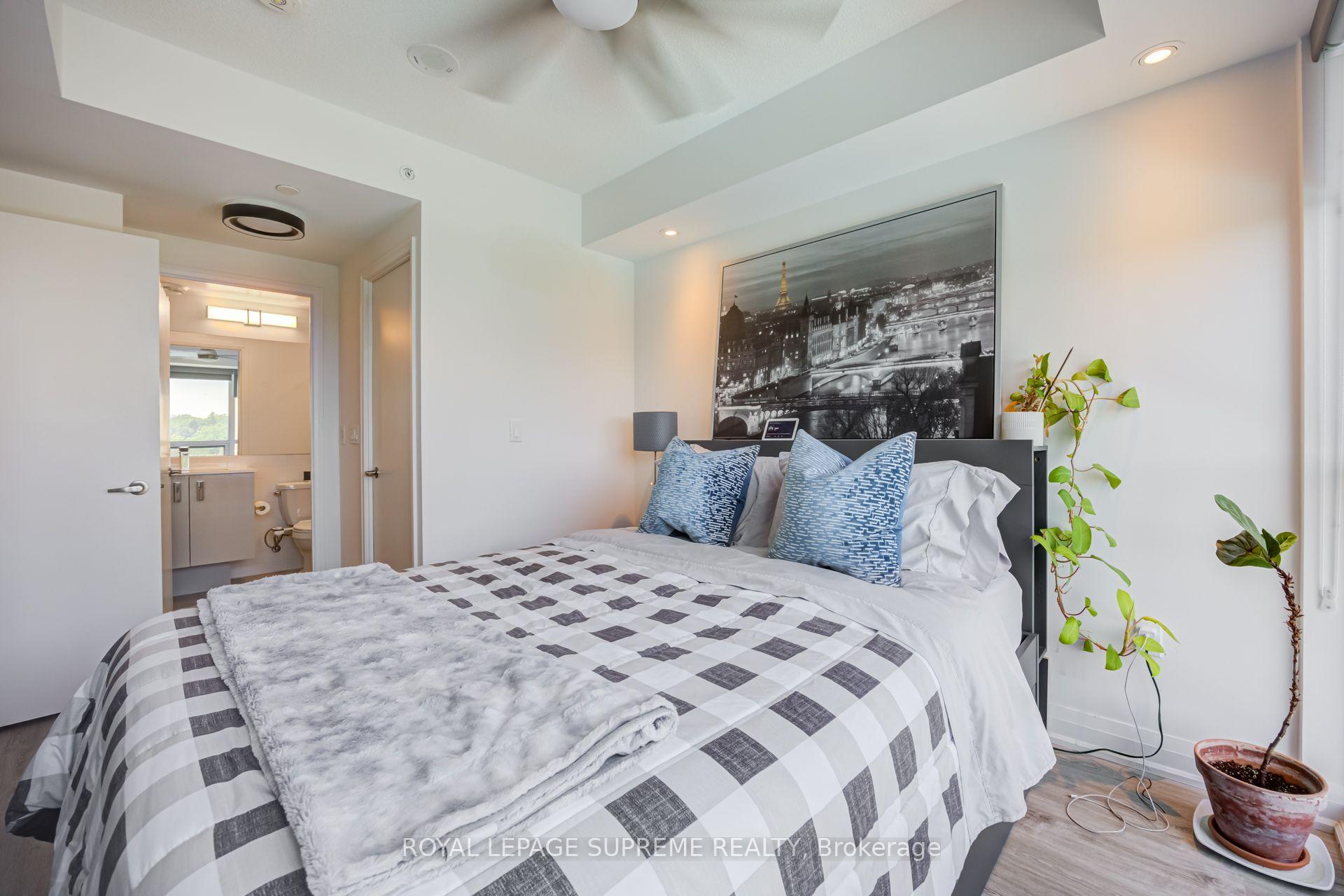 10 Gibbs Road 414, Toronto Unit: 414