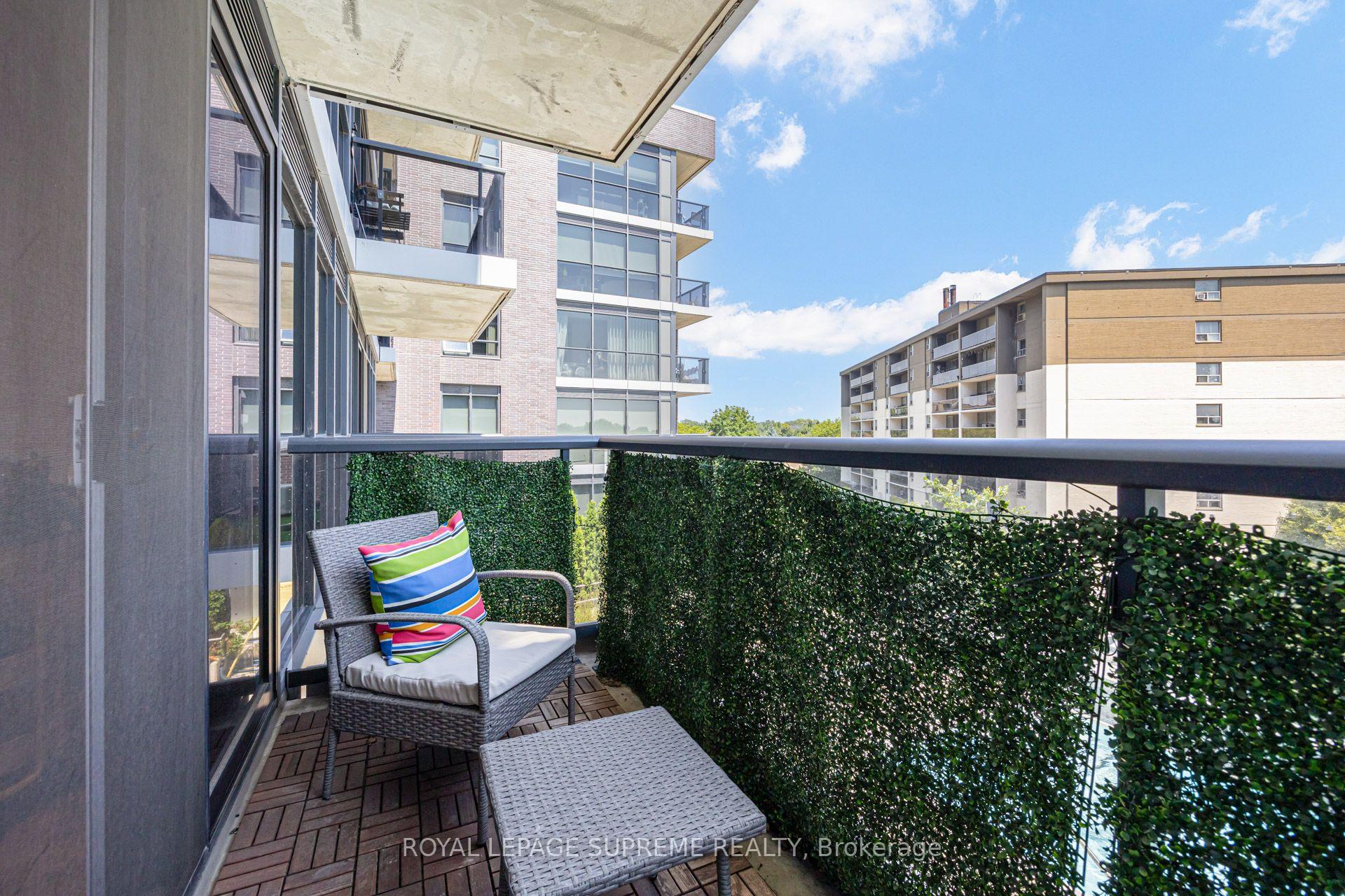 10 Gibbs Road 414, Toronto Unit: 414