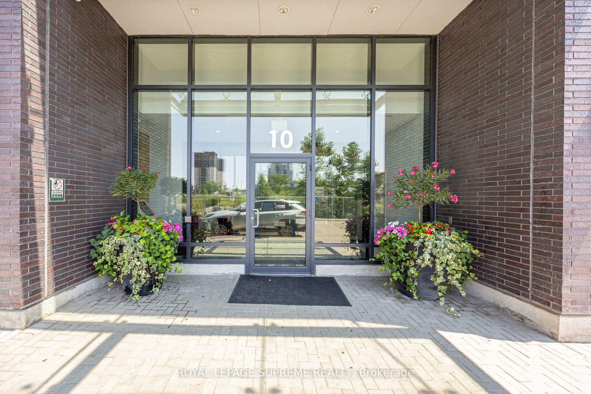 10 Gibbs Road 414, Toronto Unit: 414