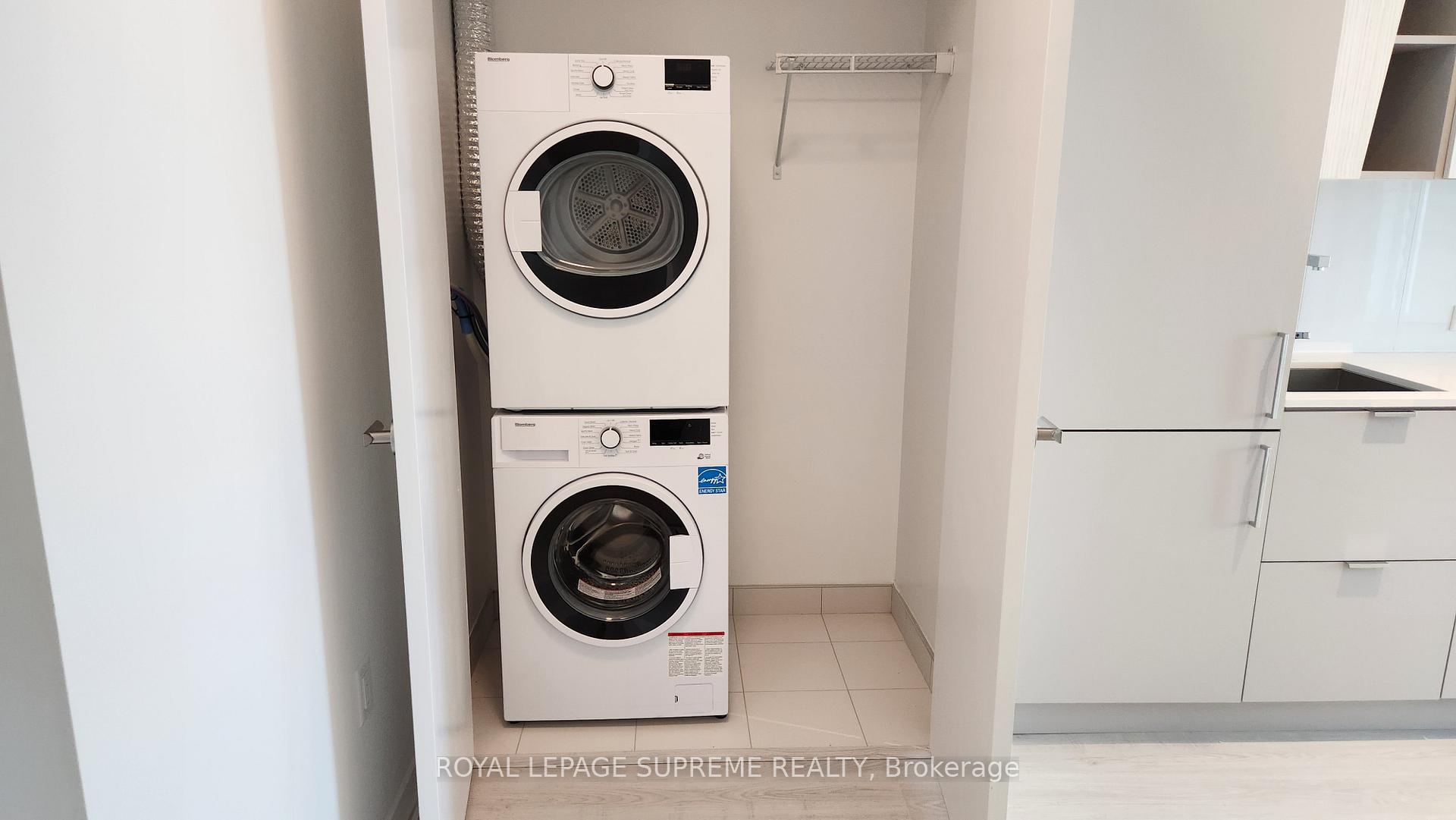 3883 Quartz Road 905