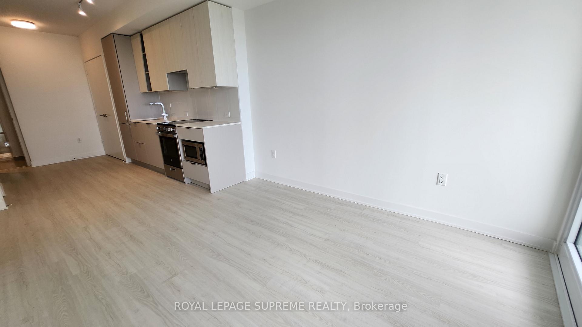 3883 Quartz Road 905