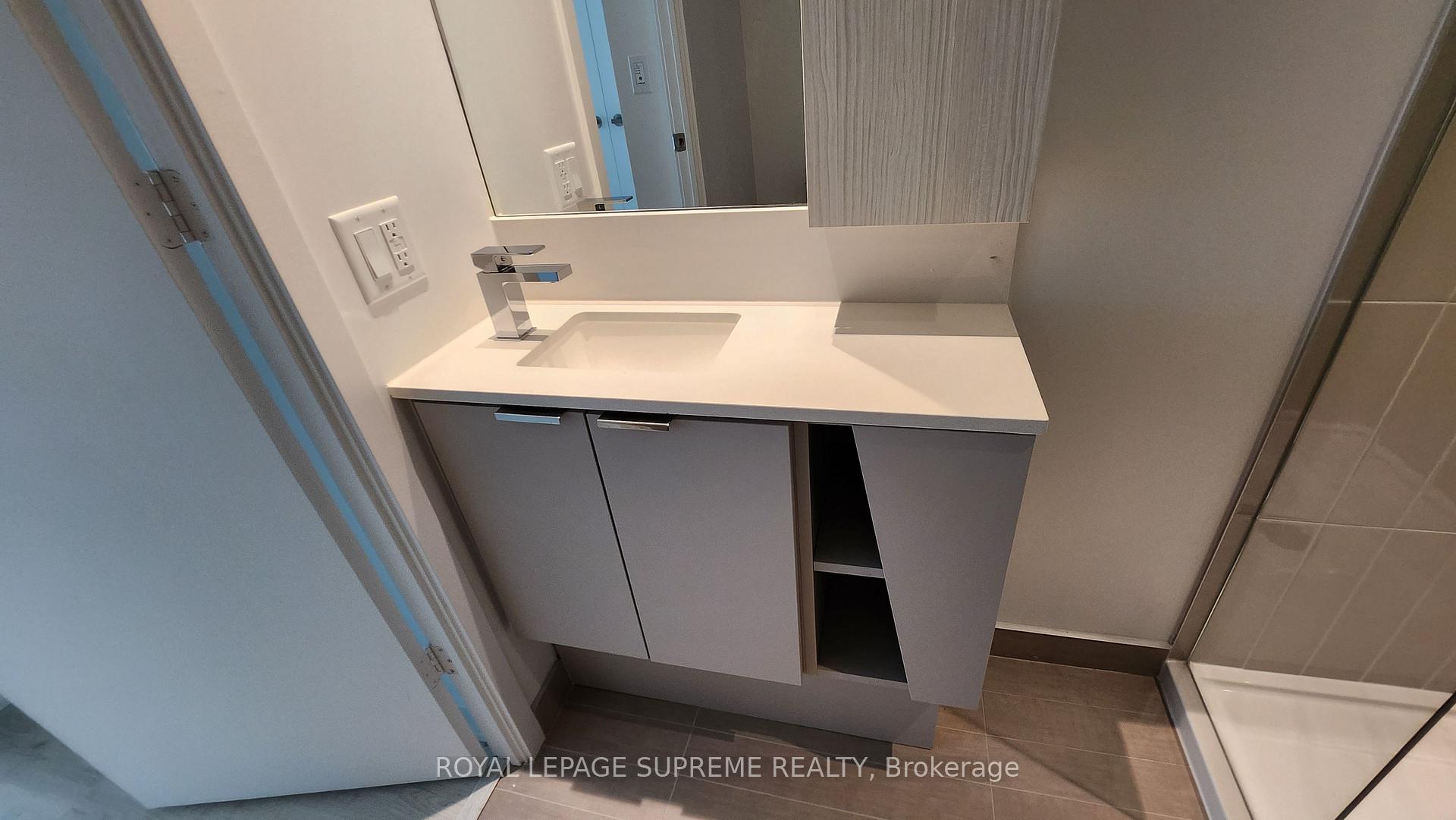 3883 Quartz Road 905