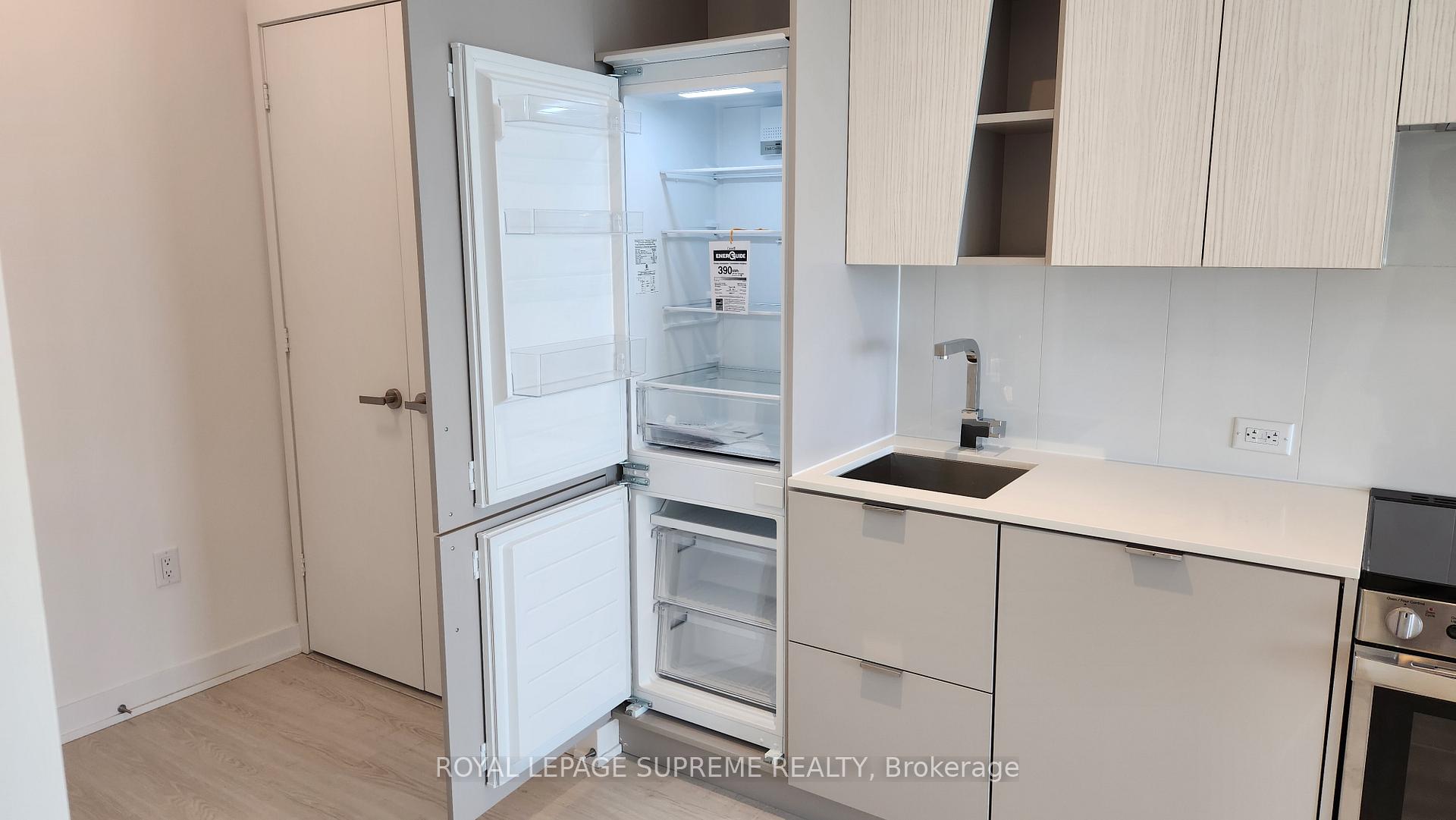 3883 Quartz Road 905