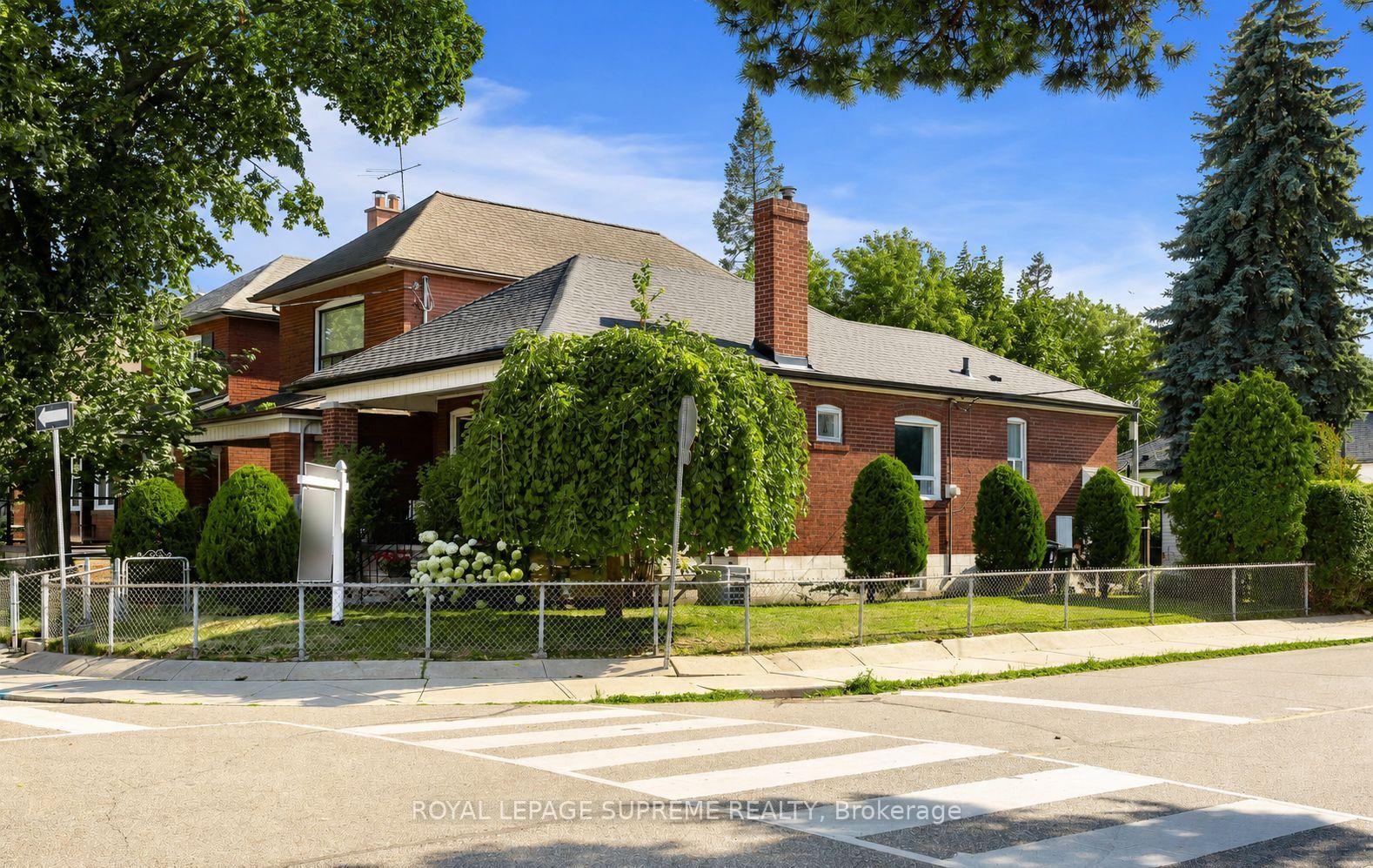 50 Brookside Avenue, Toronto