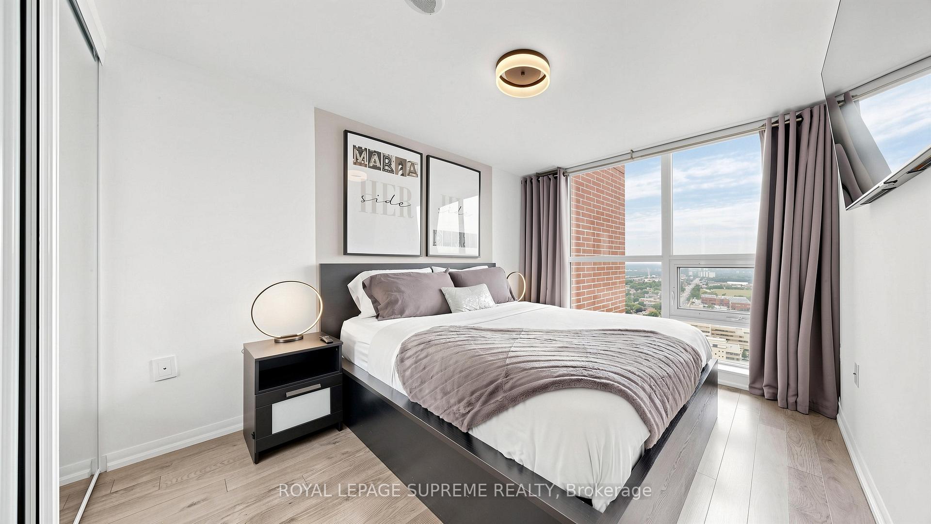 830 W Lawrence Avenue W 2702, Toronto Unit: 2702