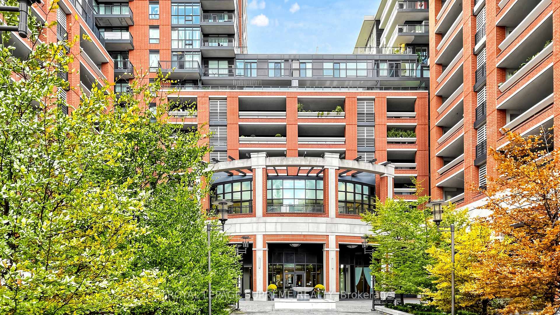 830 W Lawrence Avenue W 2702, Toronto Unit: 2702