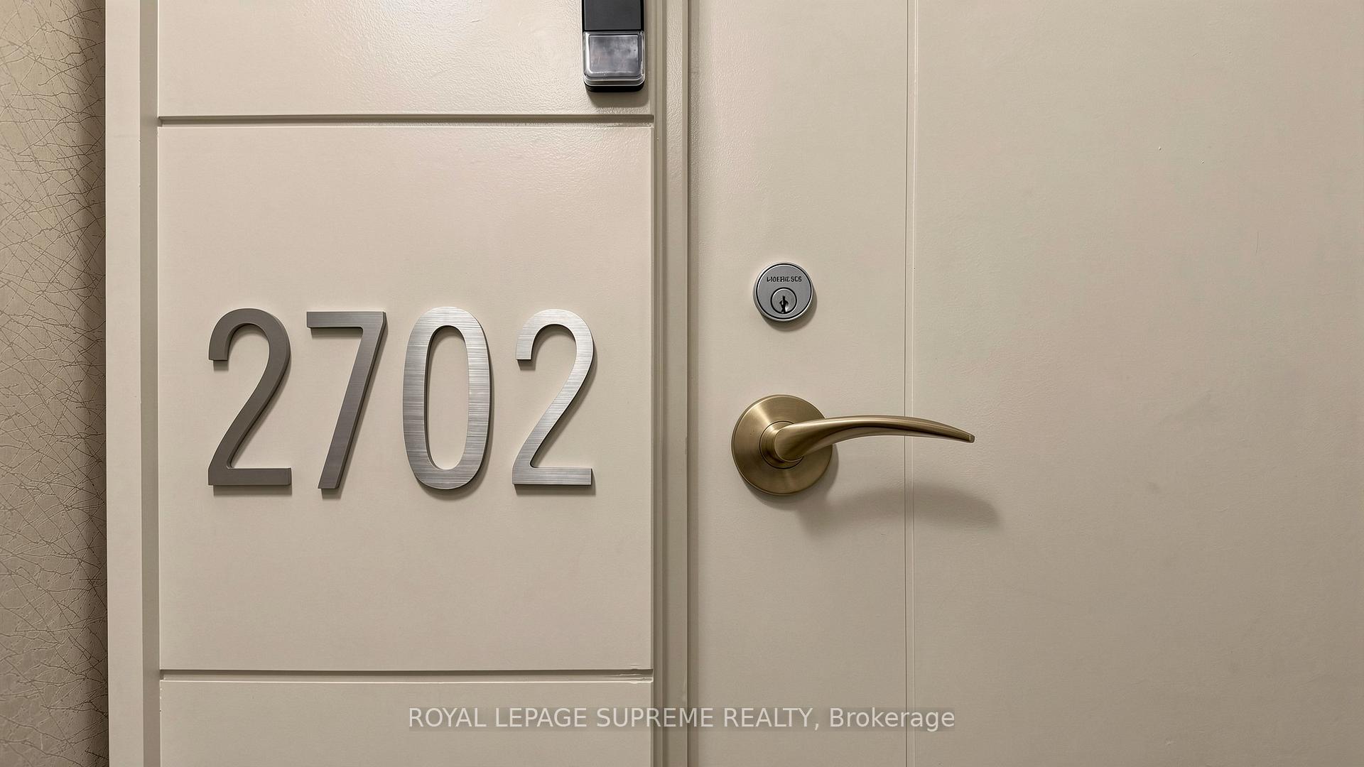 830 W Lawrence Avenue W 2702, Toronto Unit: 2702