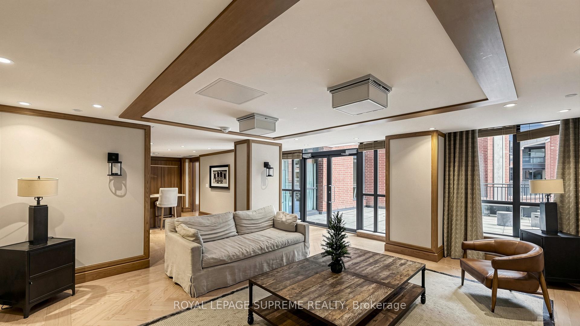 830 W Lawrence Avenue W 2702, Toronto Unit: 2702