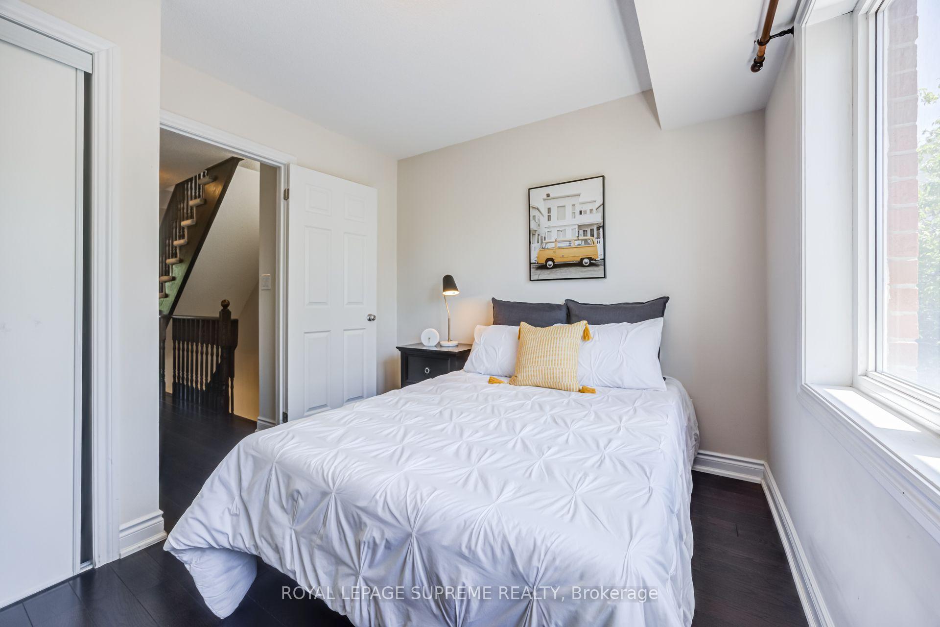 19B Hobden Place, Toronto