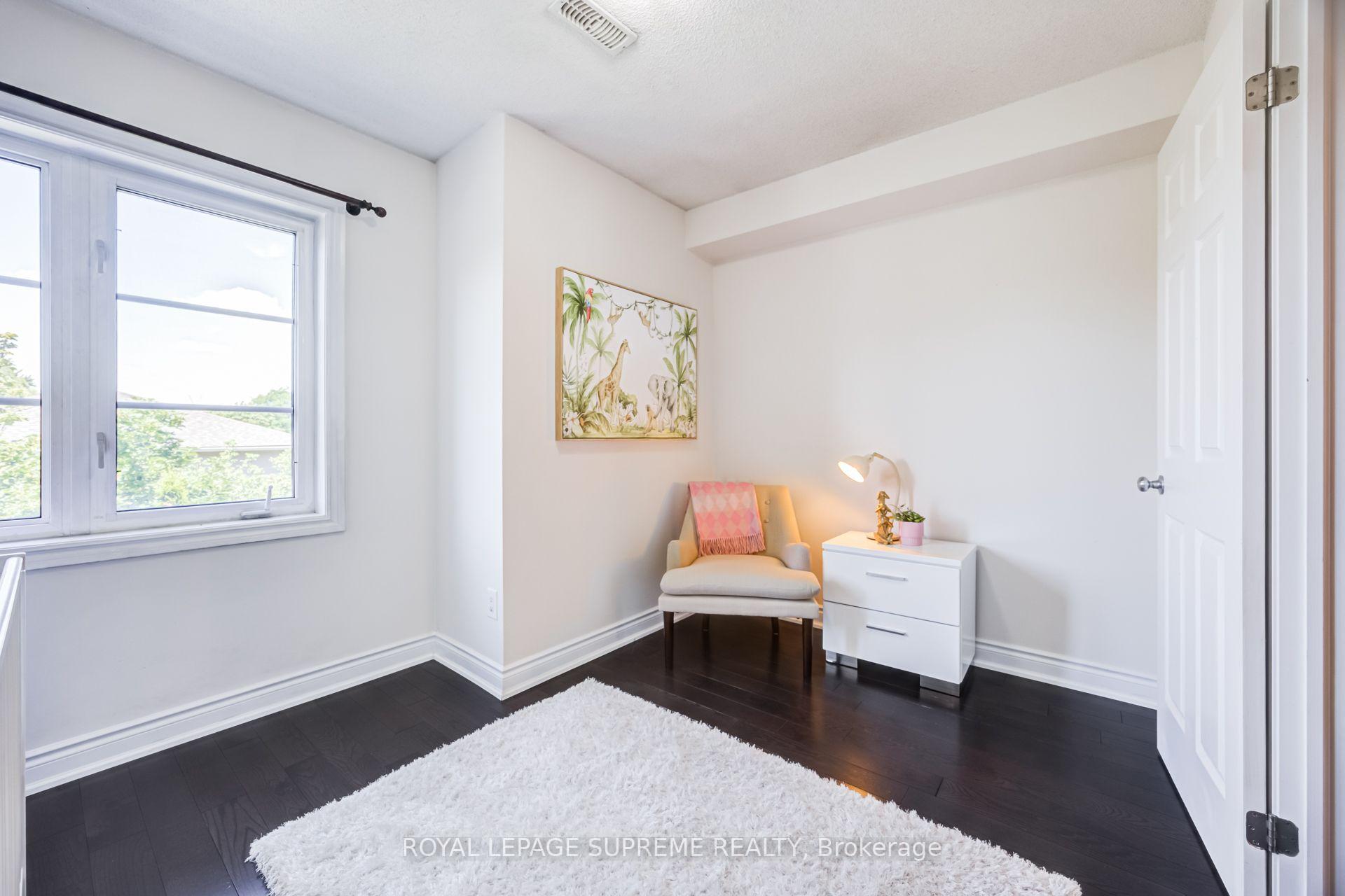 19B Hobden Place, Toronto