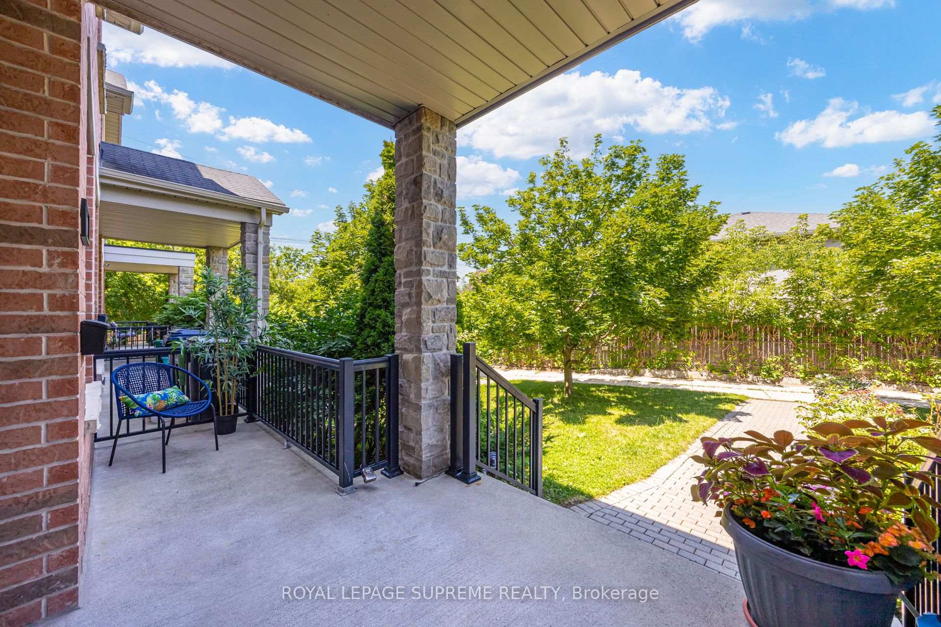 19B Hobden Place, Toronto