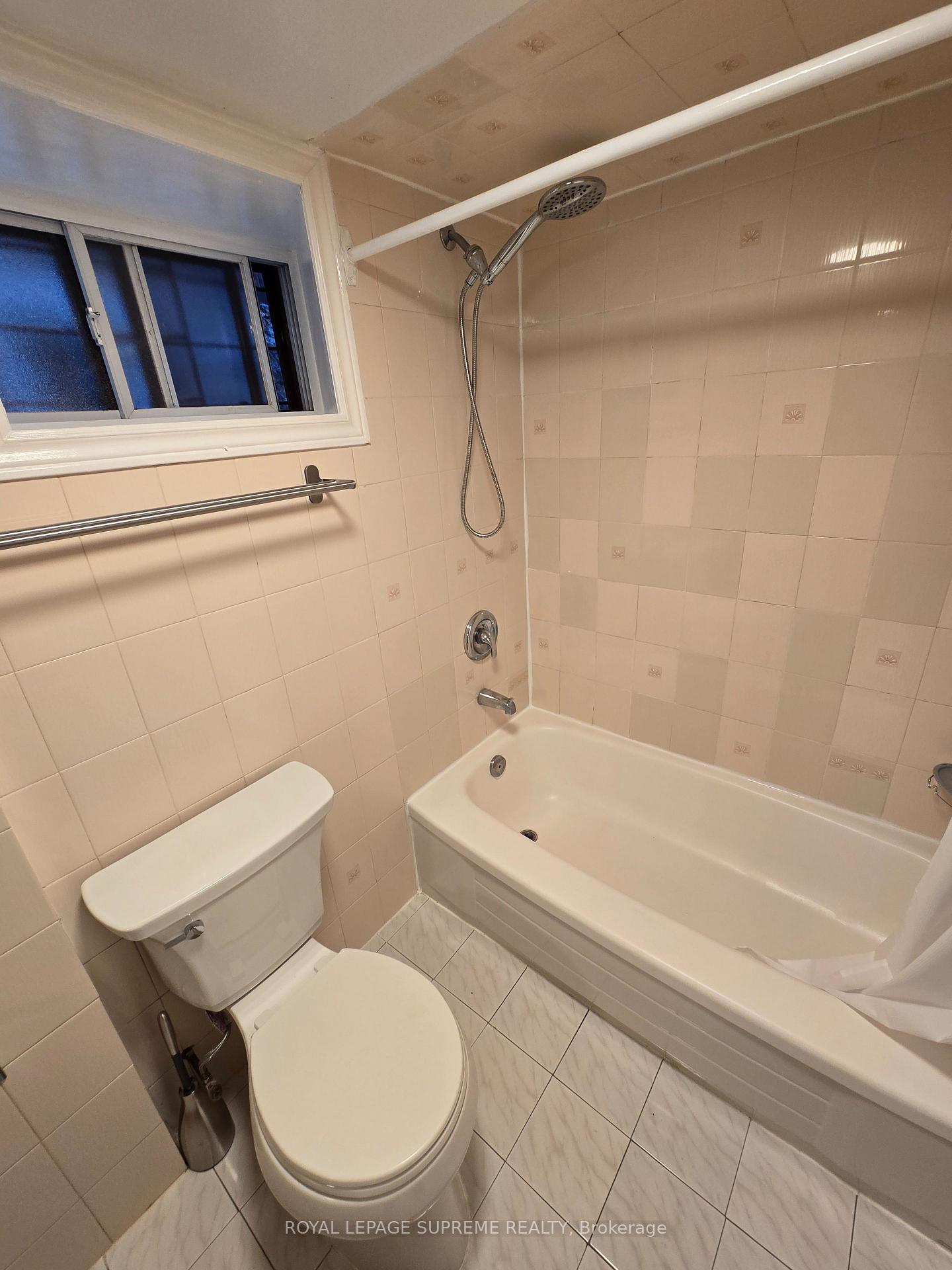 20 Edna Avenue Basement, Toronto Unit: Basement