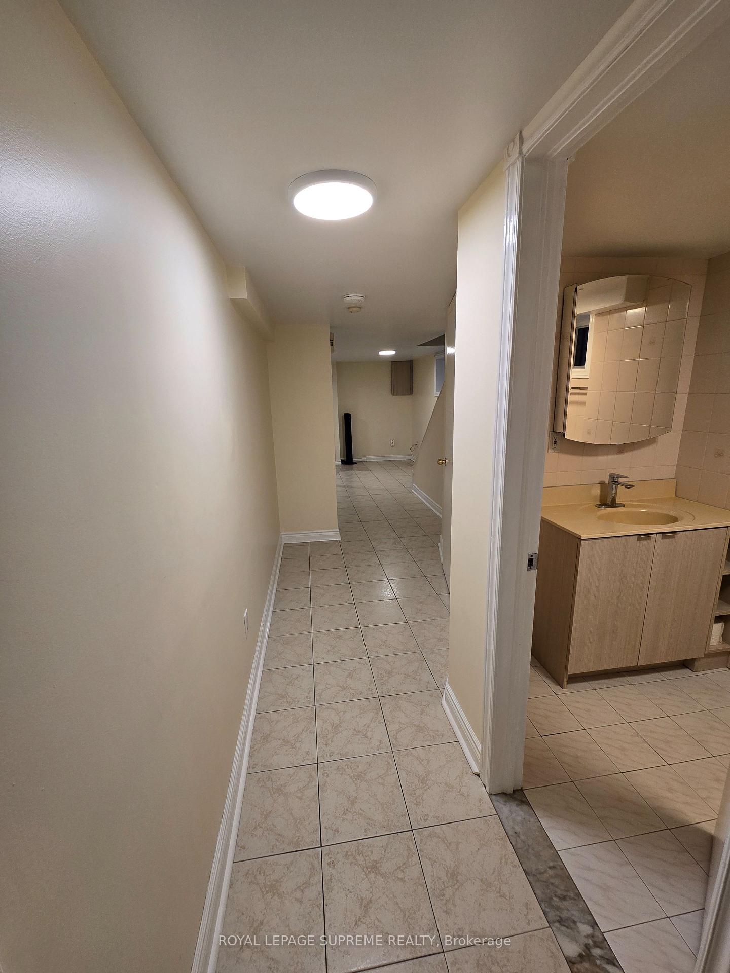 20 Edna Avenue Basement, Toronto Unit: Basement